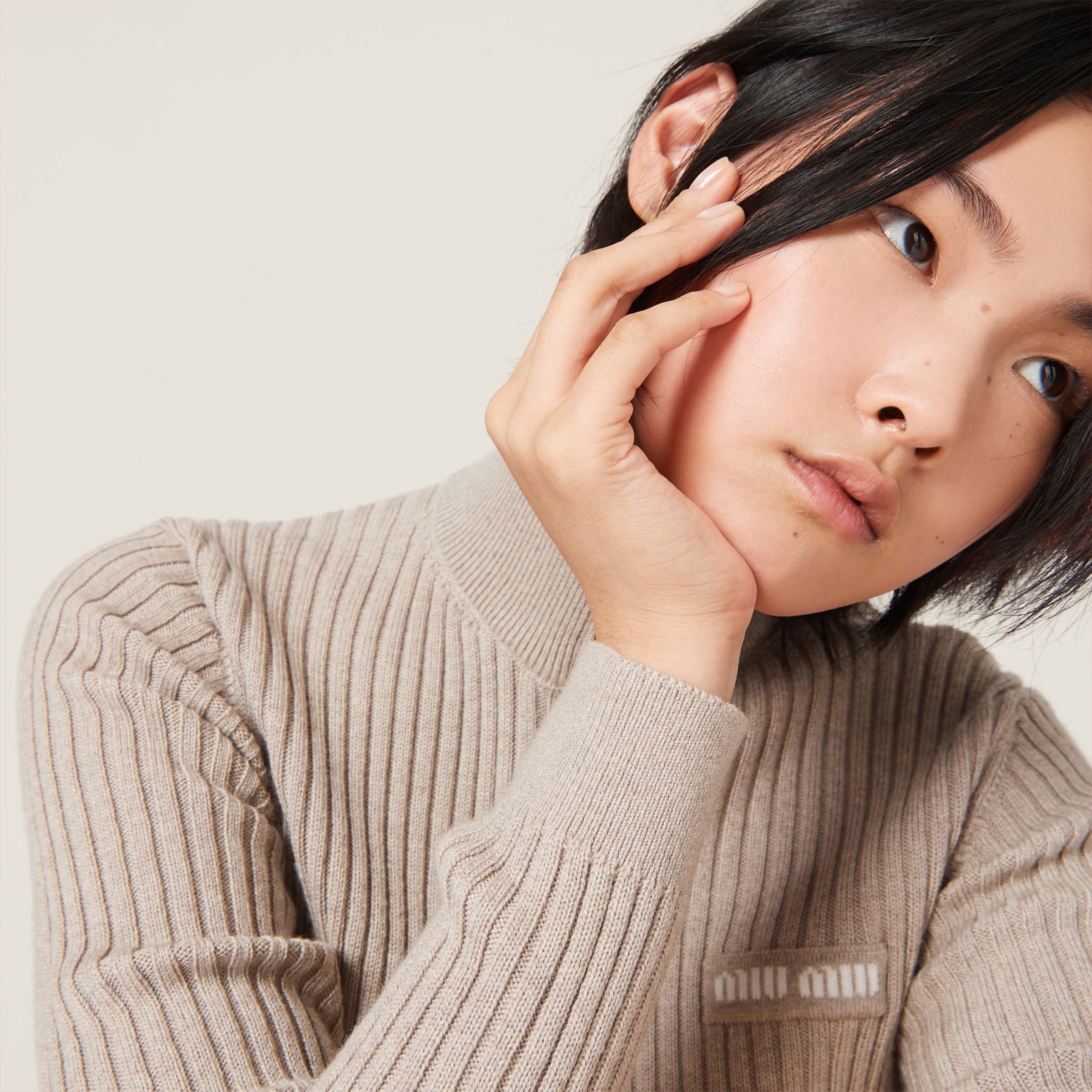 Wool knit cardigan - 5
