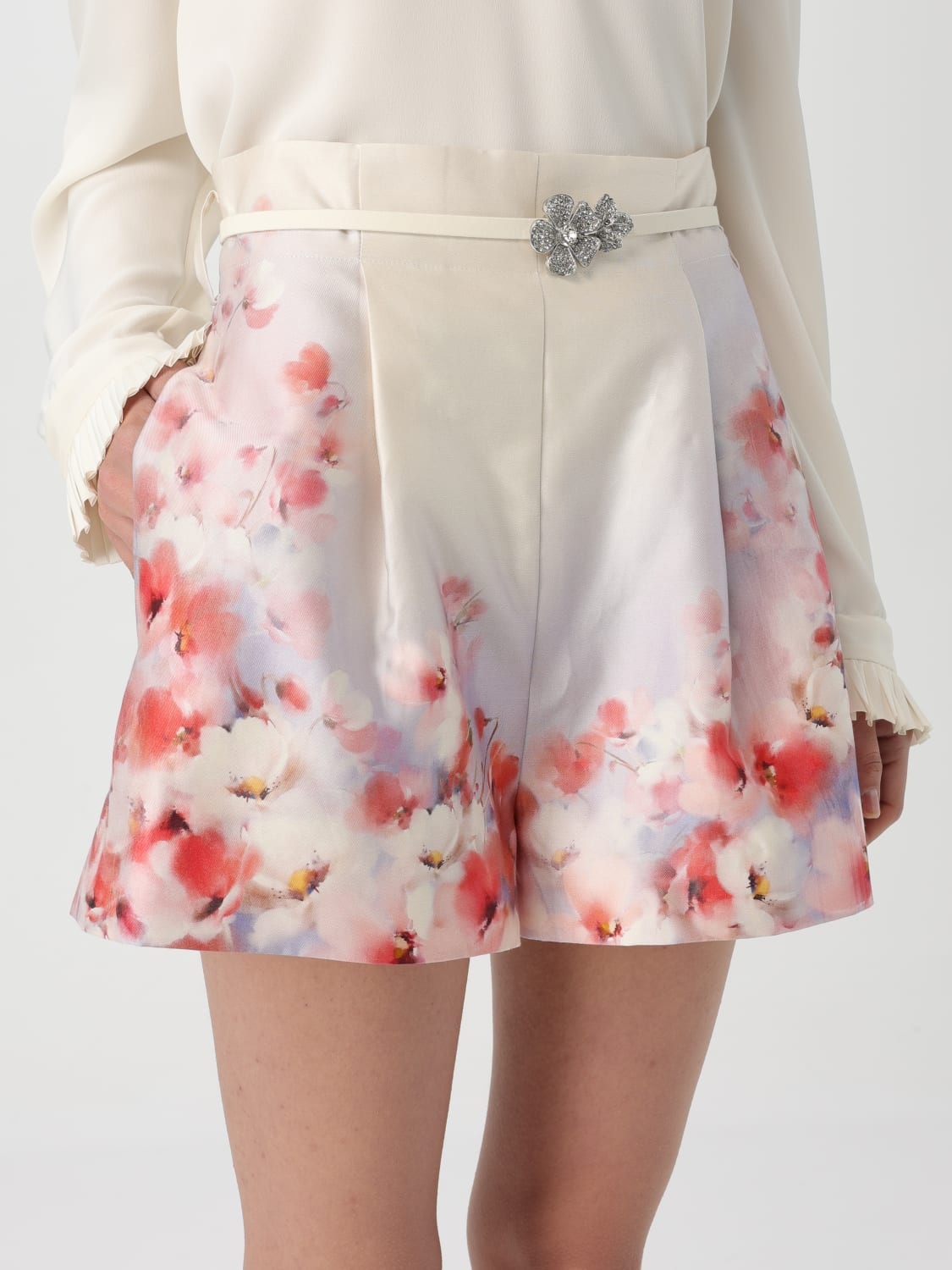 Short woman Zimmermann - 5