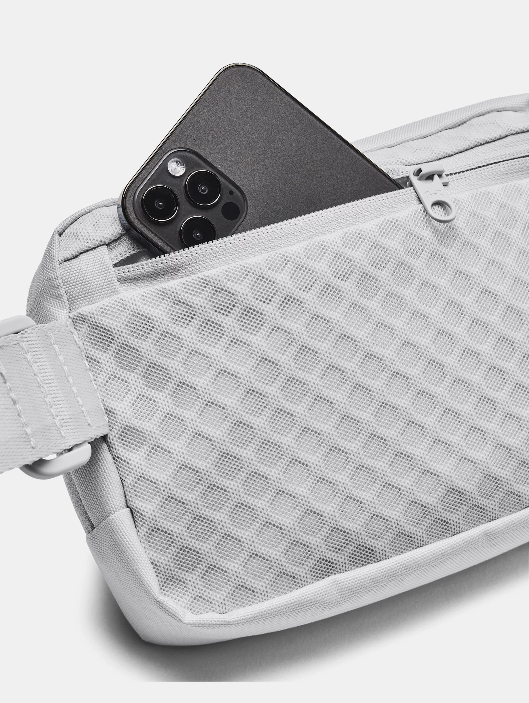UA Essential - 3