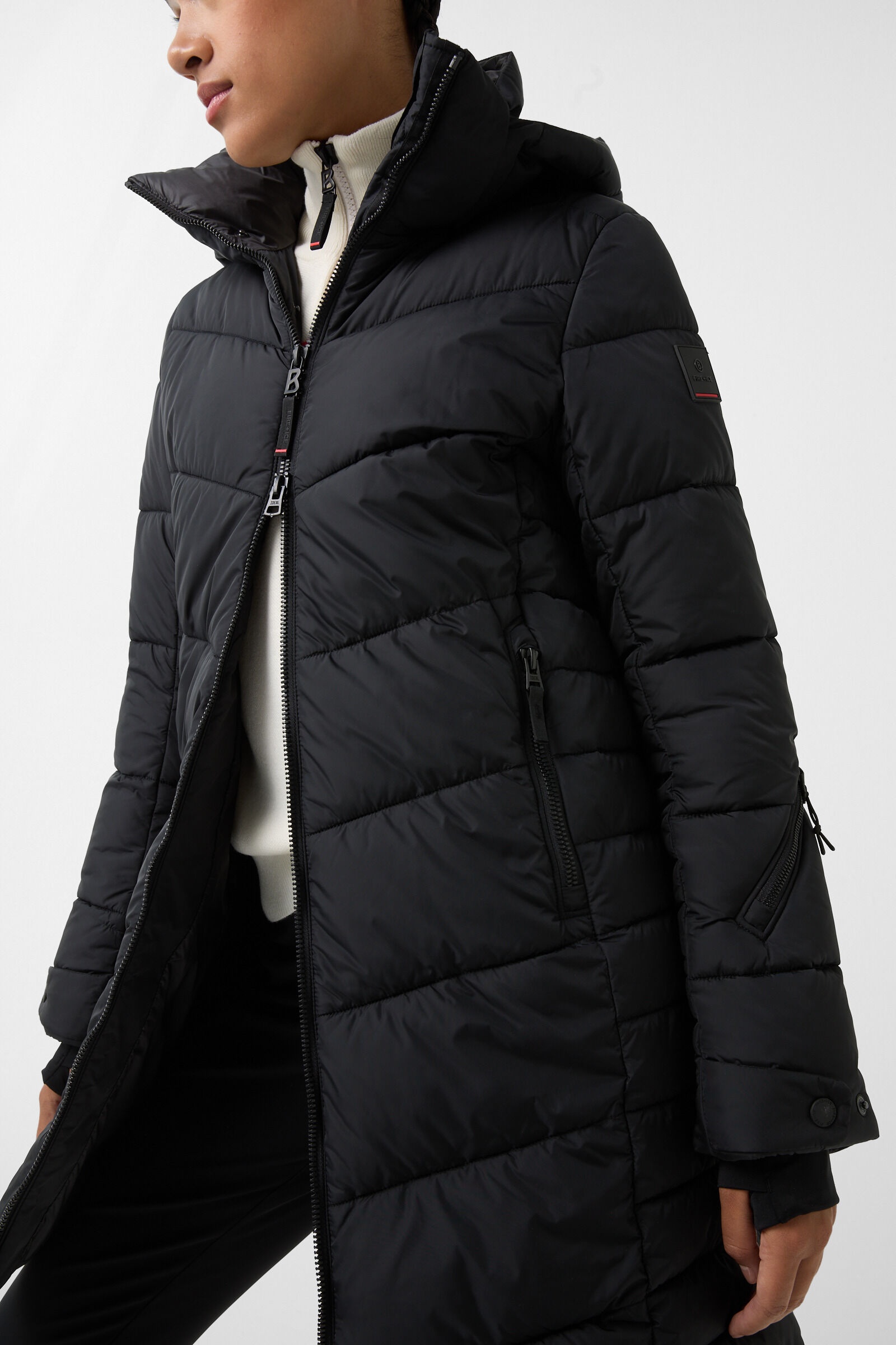 Aenny Quilted coat in Black - 6