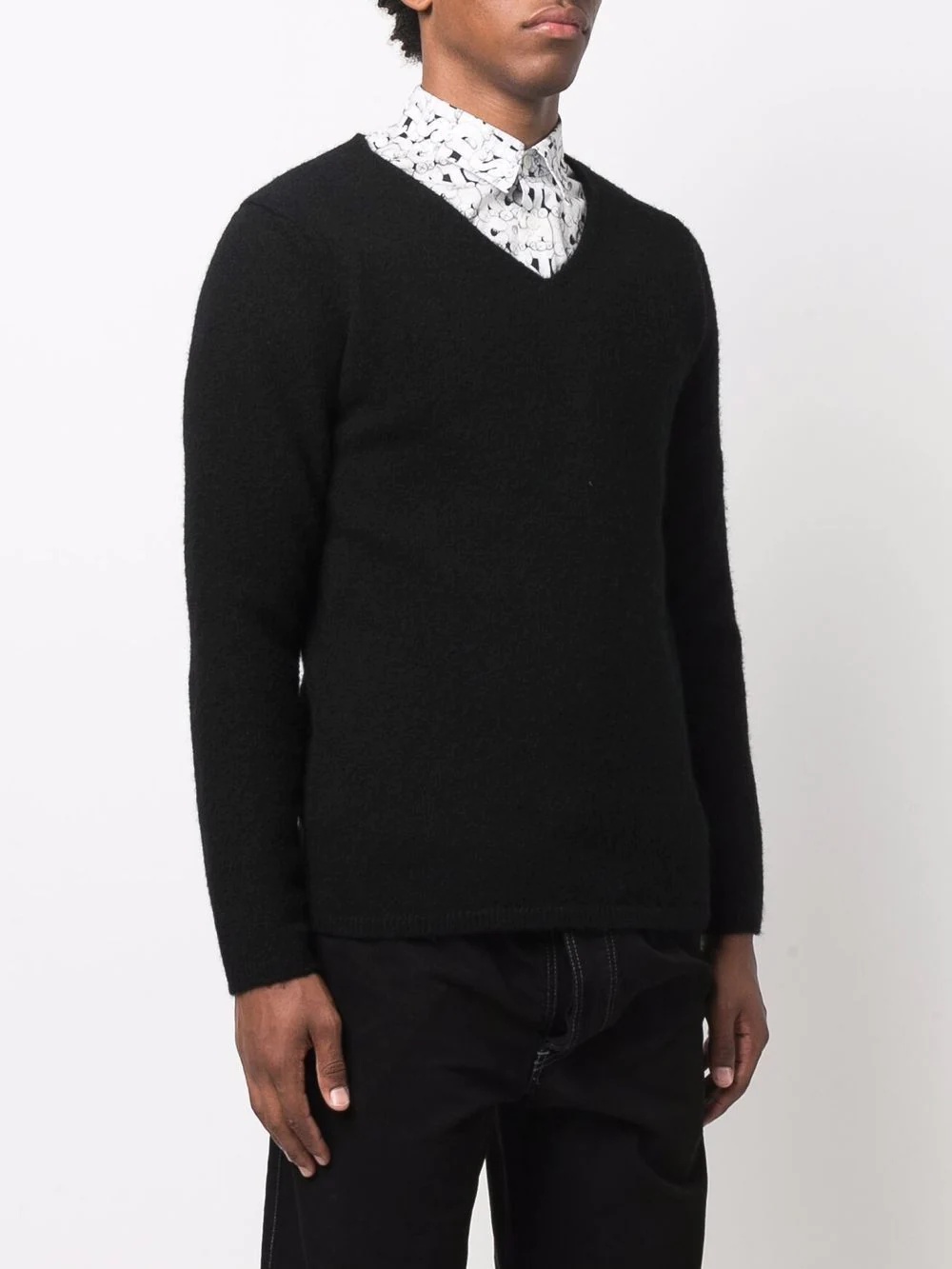 textured V-neck jumper - 3