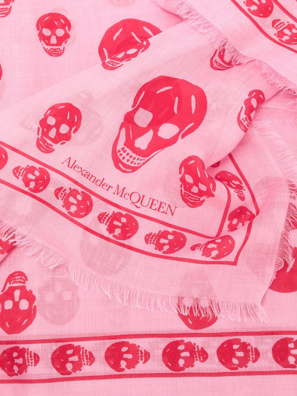 Skull scarf - 3