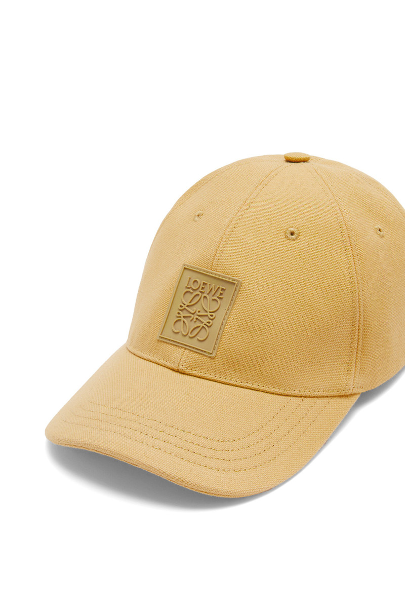 Patch cap in canvas 5