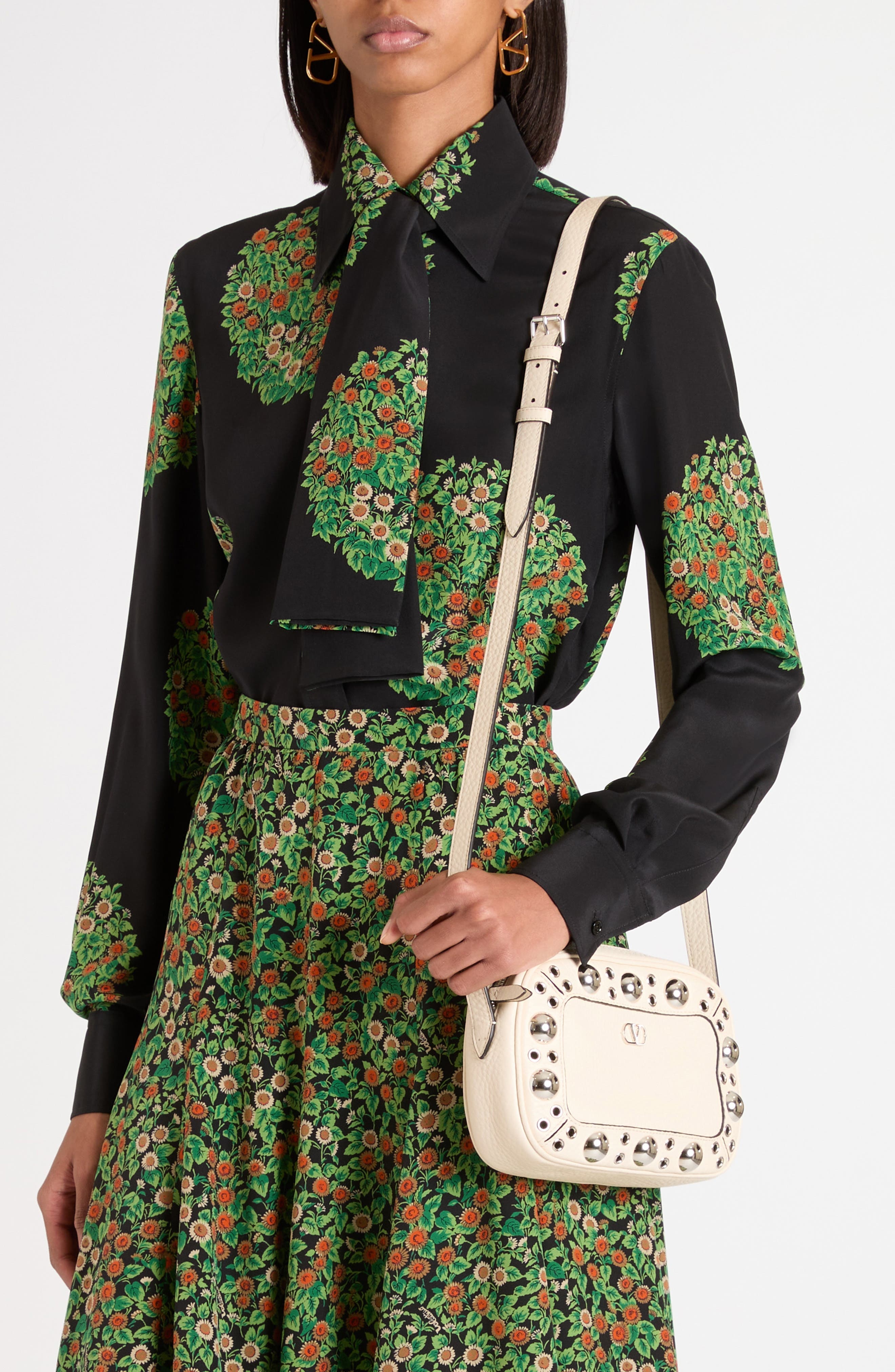 Valentino Garavani Nellcôte Studded Leather Crossbody Bag in Light Ivory at Nordstrom - 2