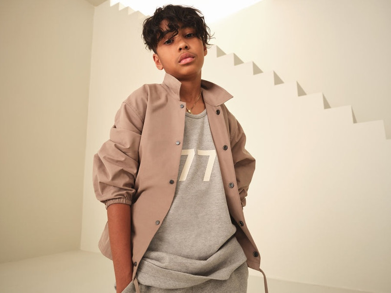 ESSENTIALS COACHES JACKET outlook
