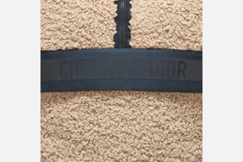 Macrocannage Reversible Sleeveless Vest 3