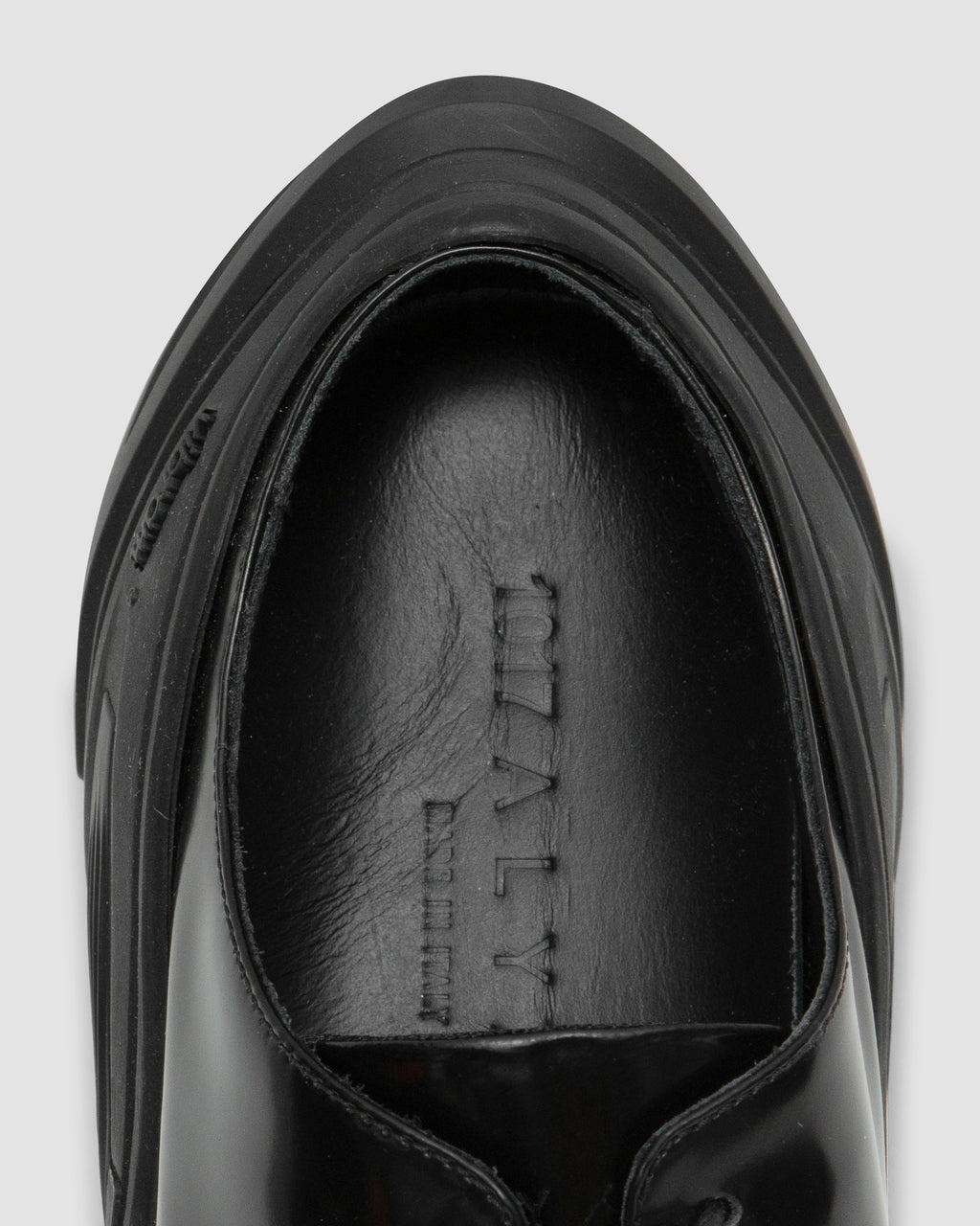 DERBY WITH VIBRAM SOLE - 8