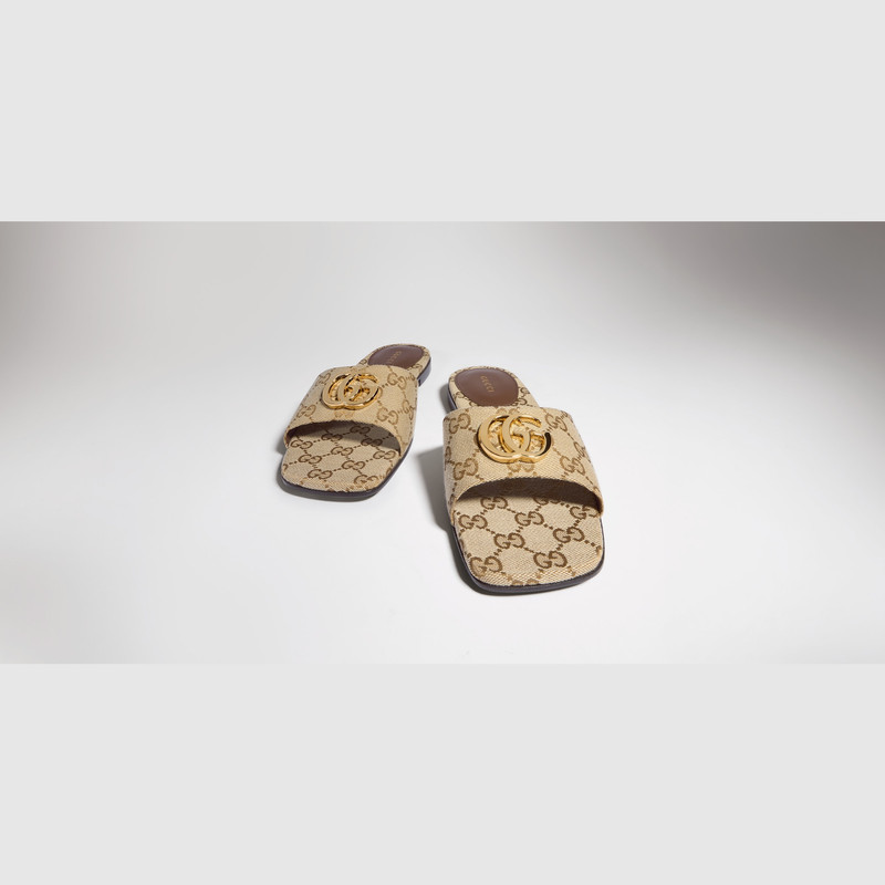 GUCCI Women's slide sandal with Double G outlook