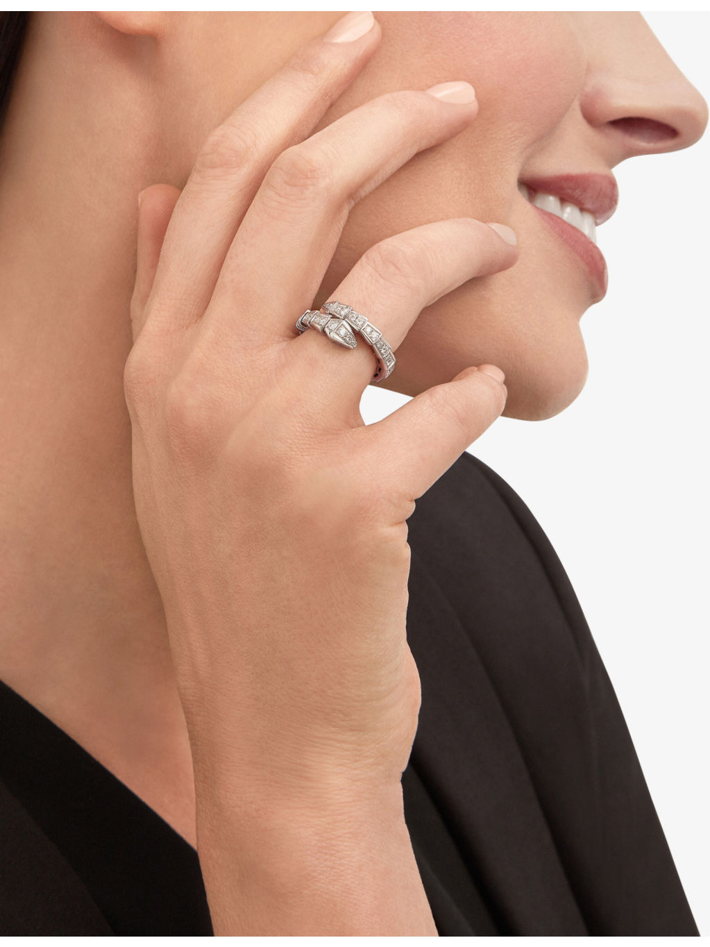 Serpenti 18kt white-gold and diamond ring - 3
