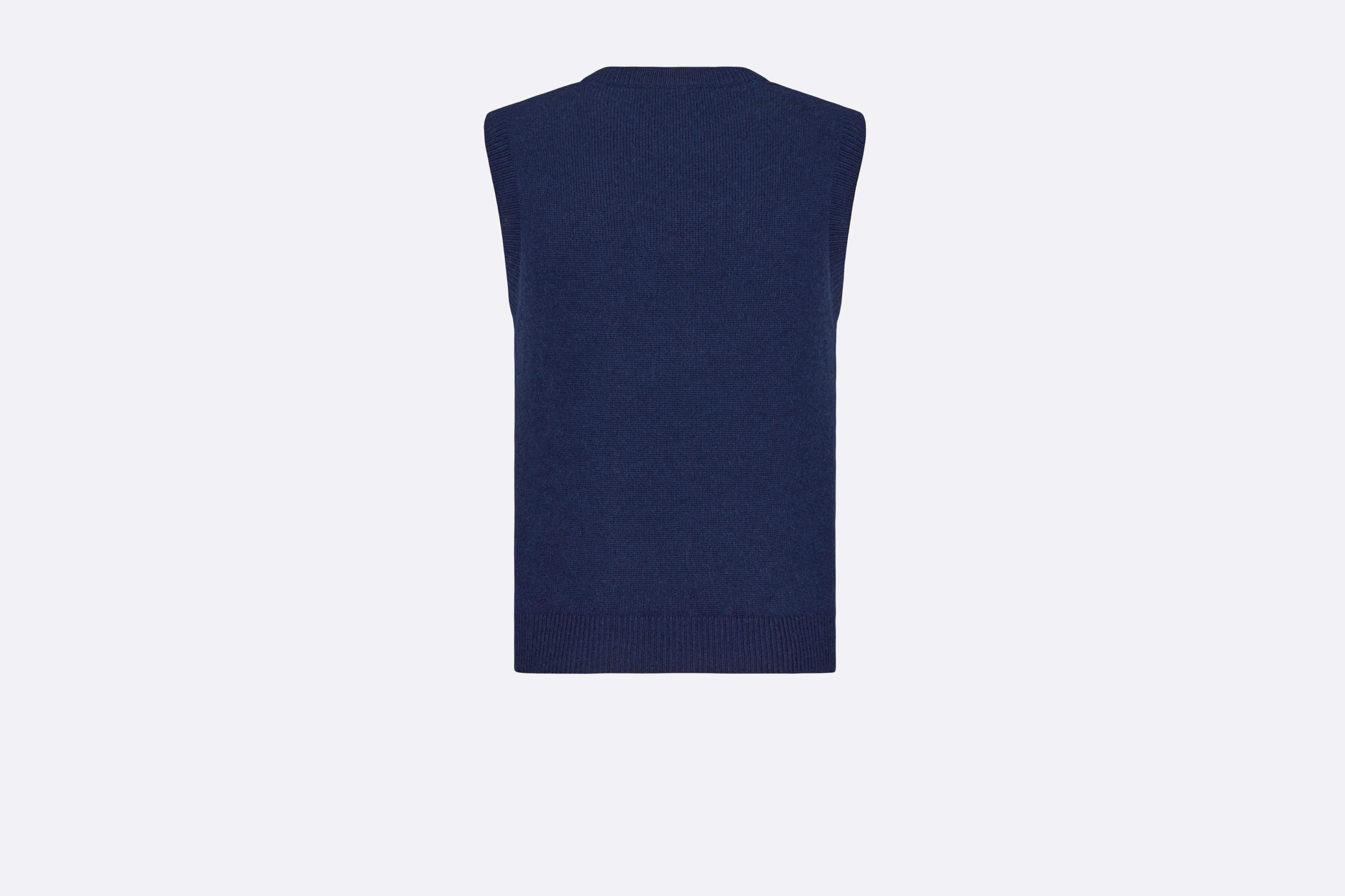 Sleeveless Sweater - 2