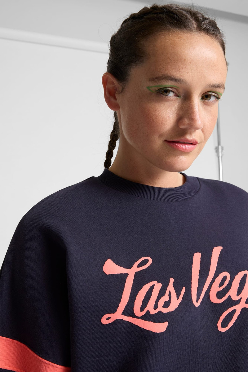Wardrobe Essentials Las Vegas Women's Crew Sweatshirt 4