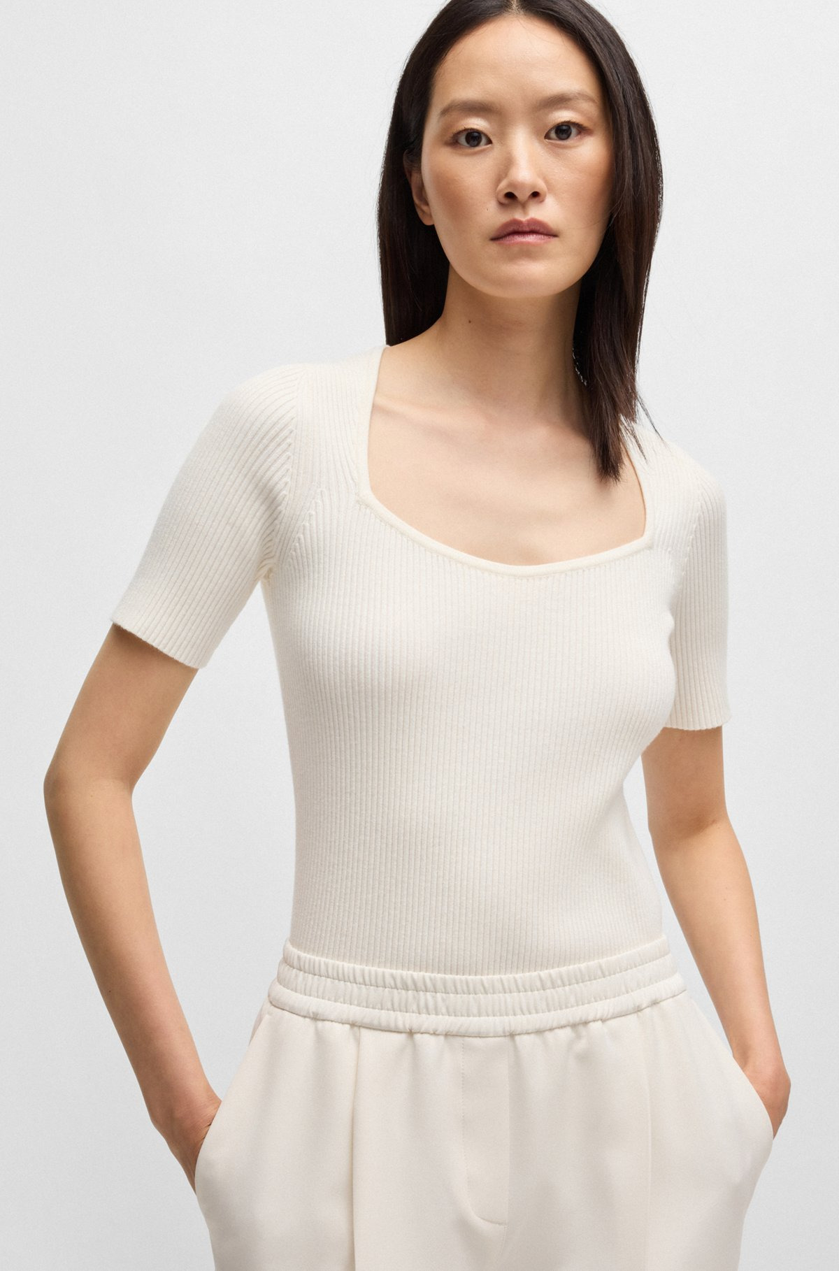 SQUARE-NECK SHORT-SLEEVED SWEATER IN RIBBED STRETCH FABRIC - 5