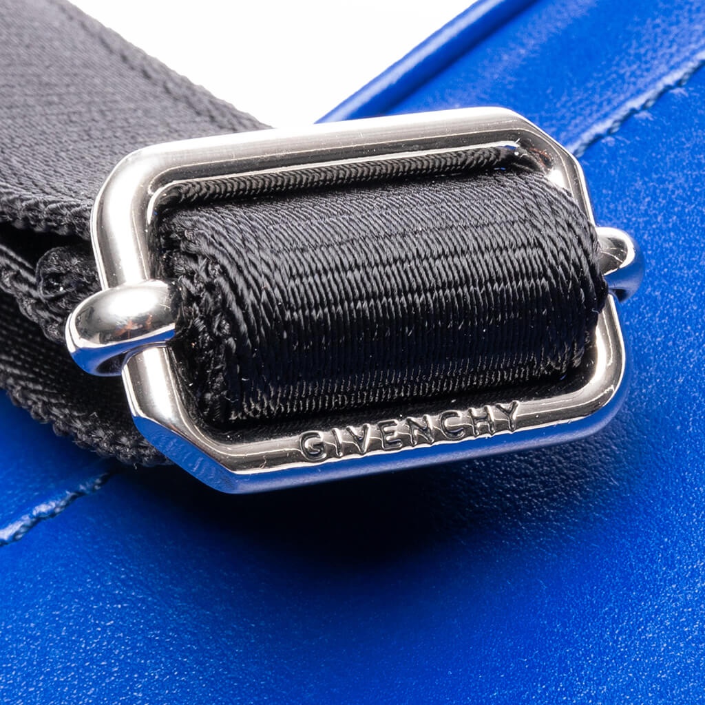 GIVENCHY CAMERA BAG W/ TECH STRAPS - OCEAN BLUE - 3