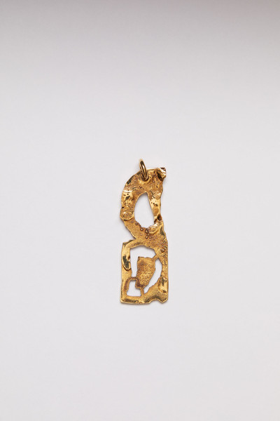 Acne Studios D pendant gold outlook