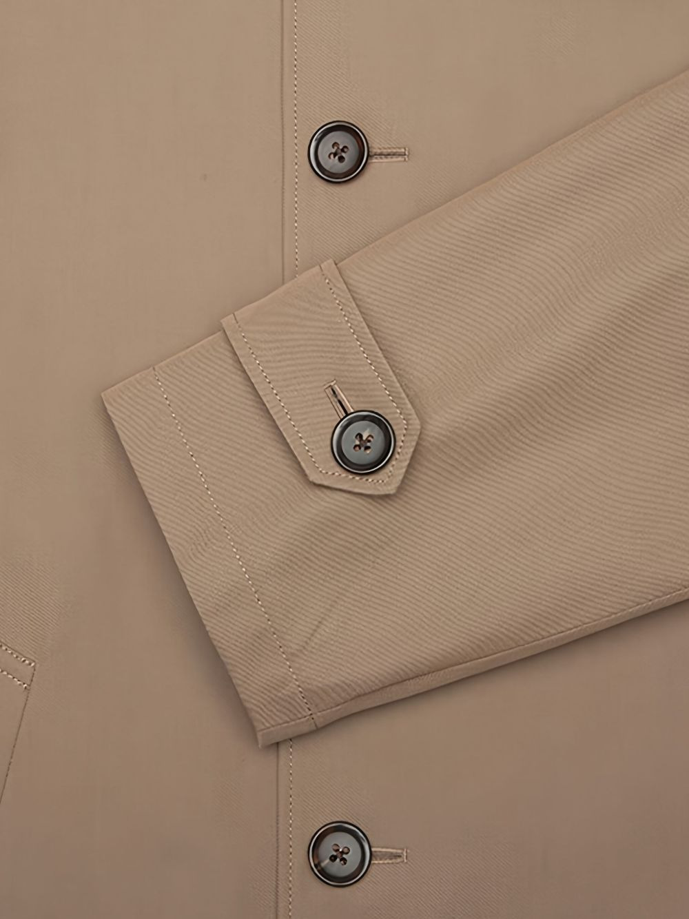 button-fastening coat - 3