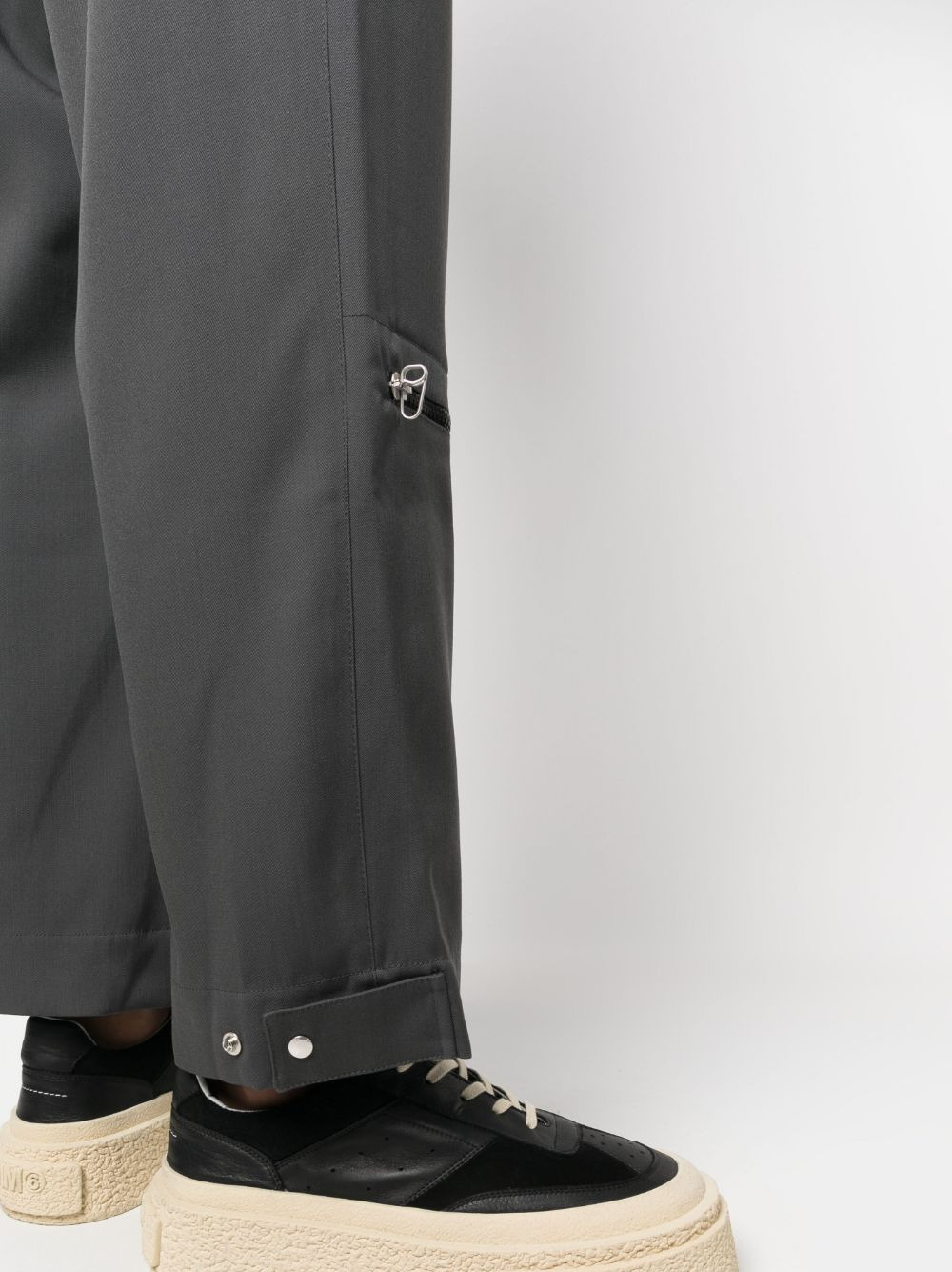zip-detail straight-leg trousers - 5