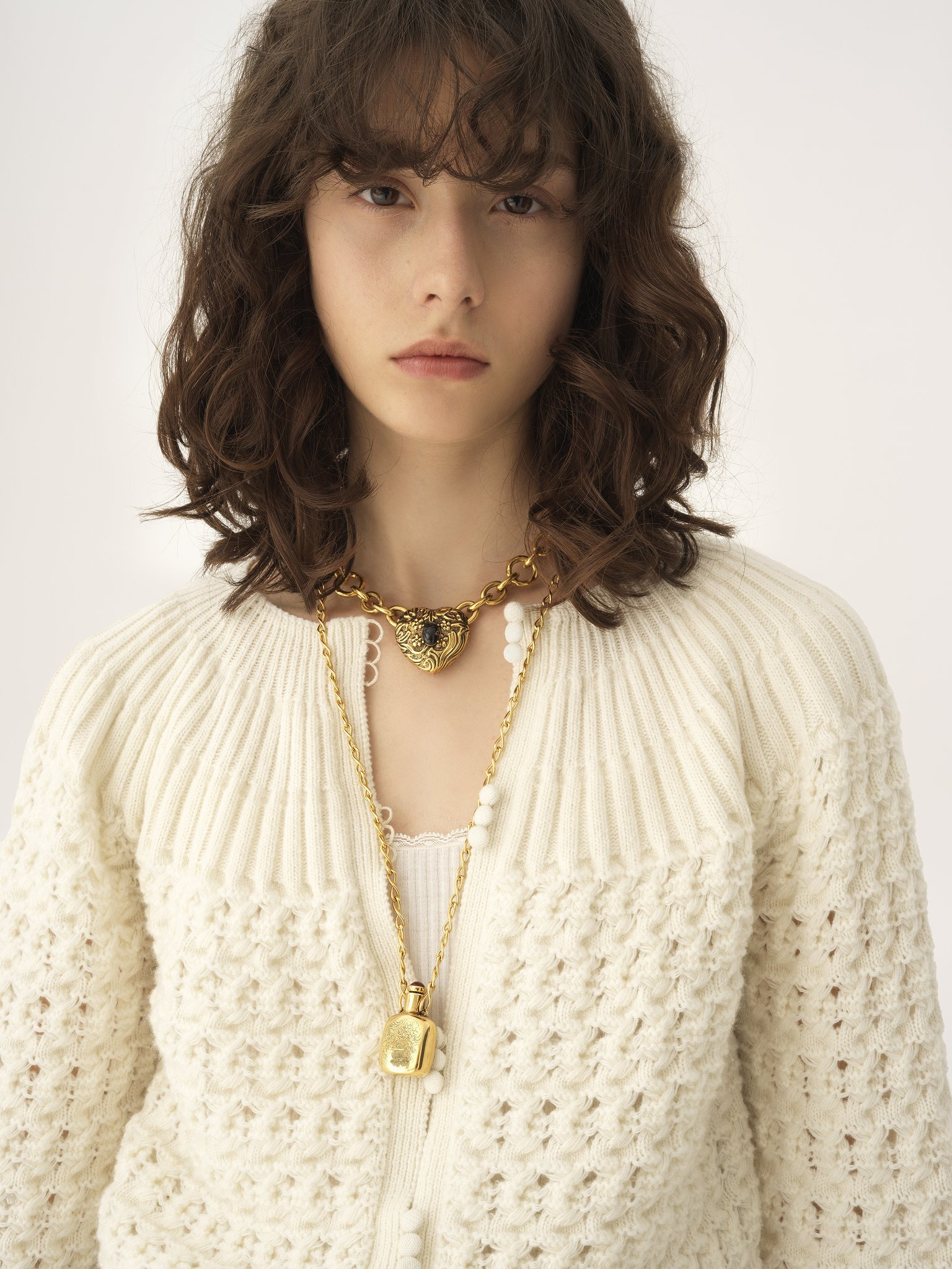 ROUND-NECK CARDIGAN IN A WOOL & CASHMERE KNIT - 6