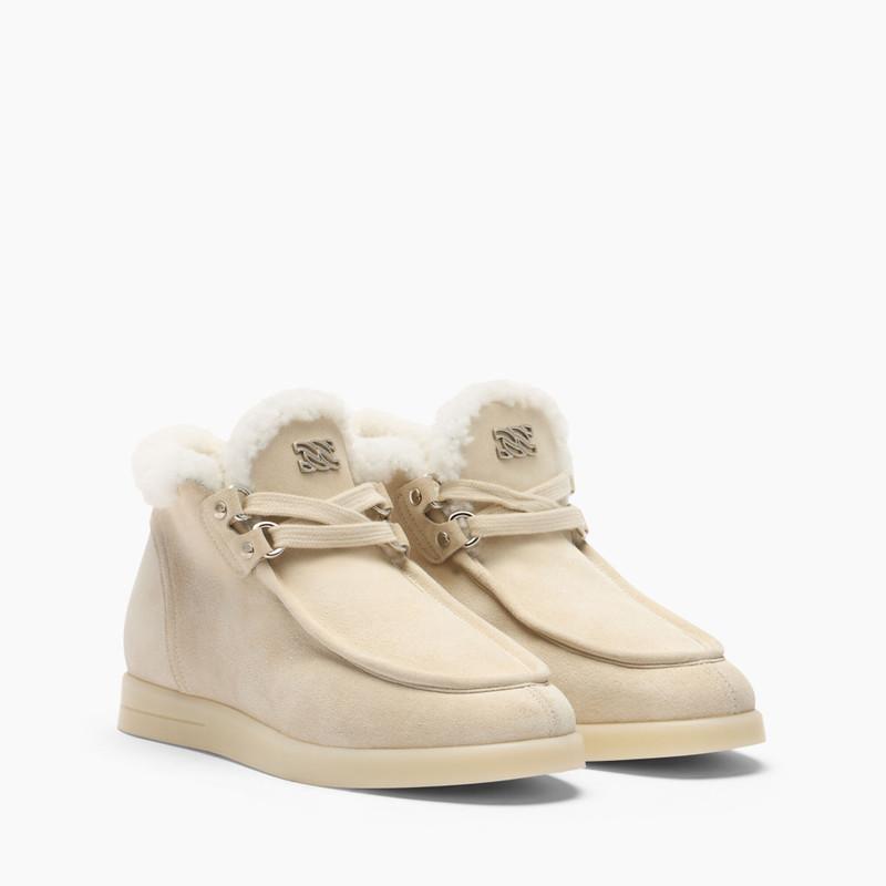 CASADEI Dami Passage outlook