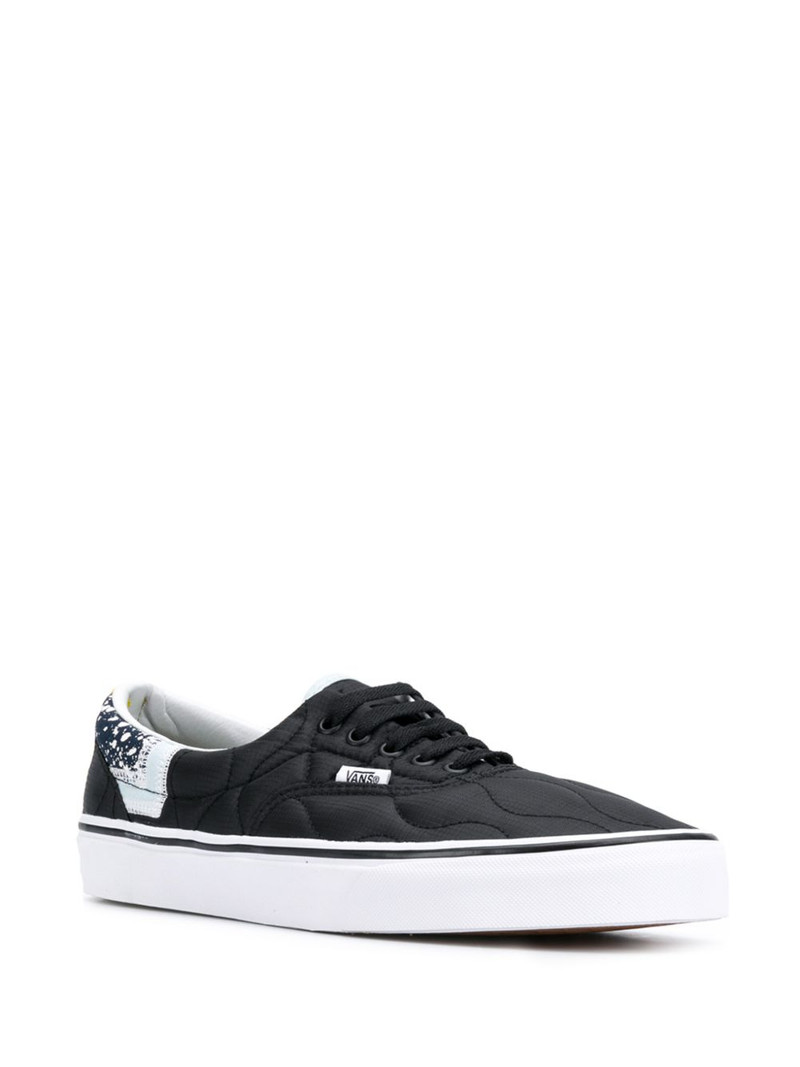 Vans Era sneakers outlook
