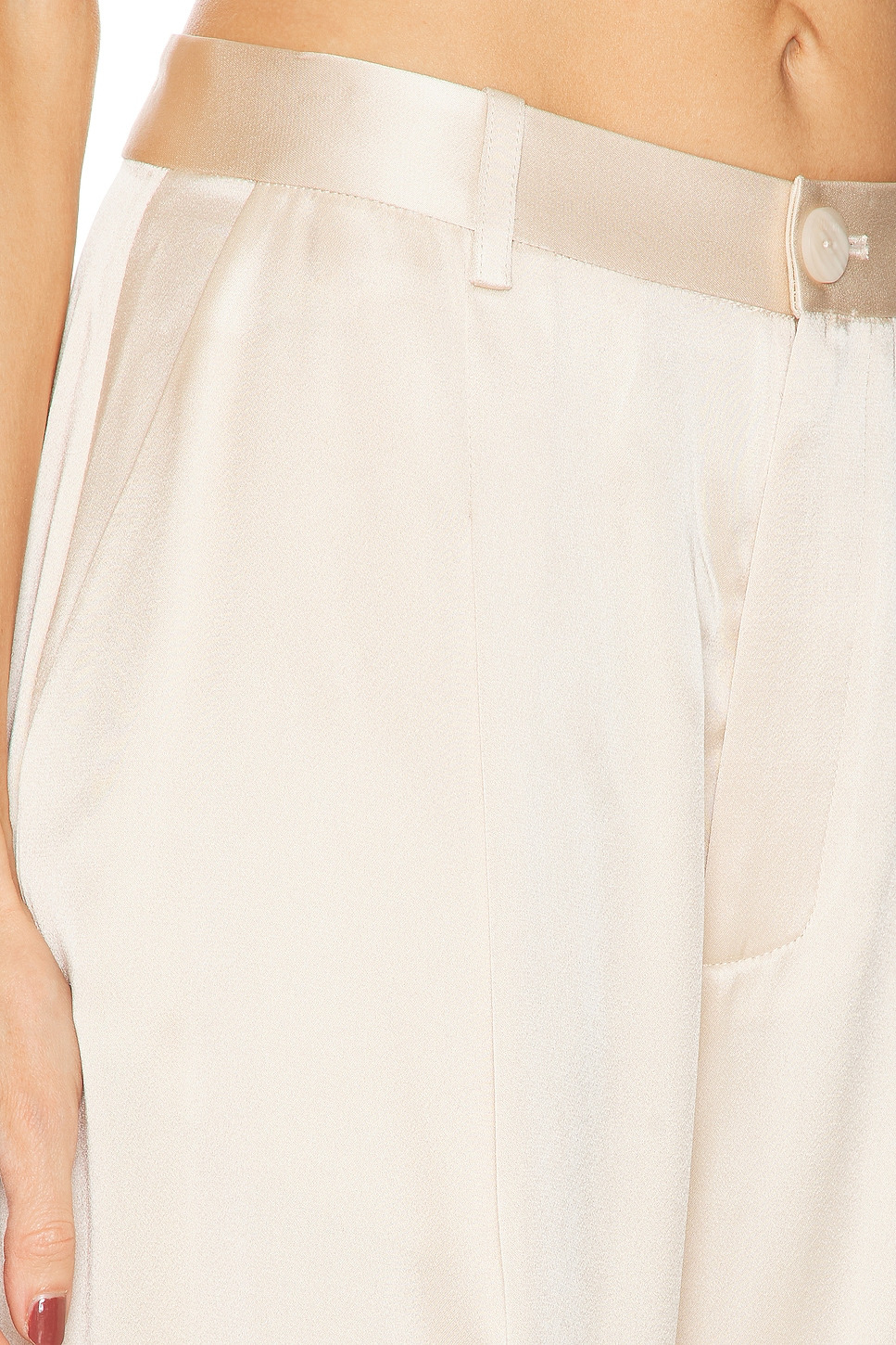 Satin Relaxed Pleated Pant - 6