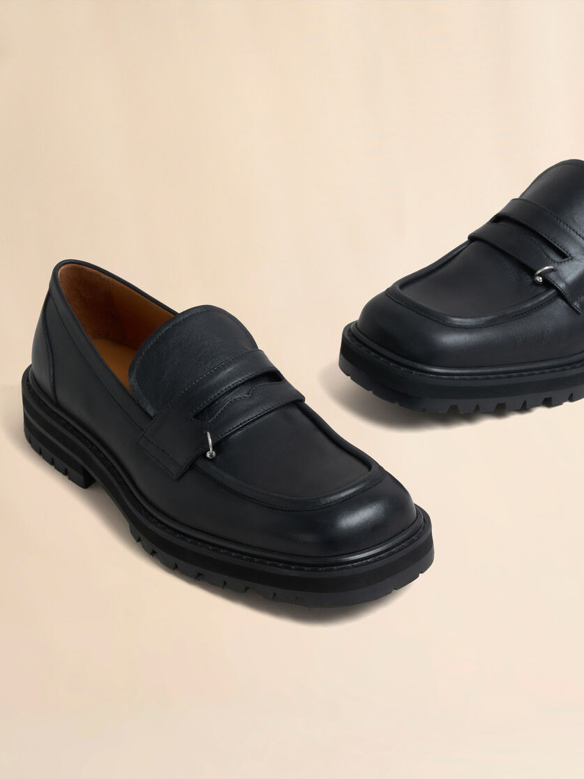 BLACK LEATHER PIERCING 2.0 CHUNKY LOAFER - 5
