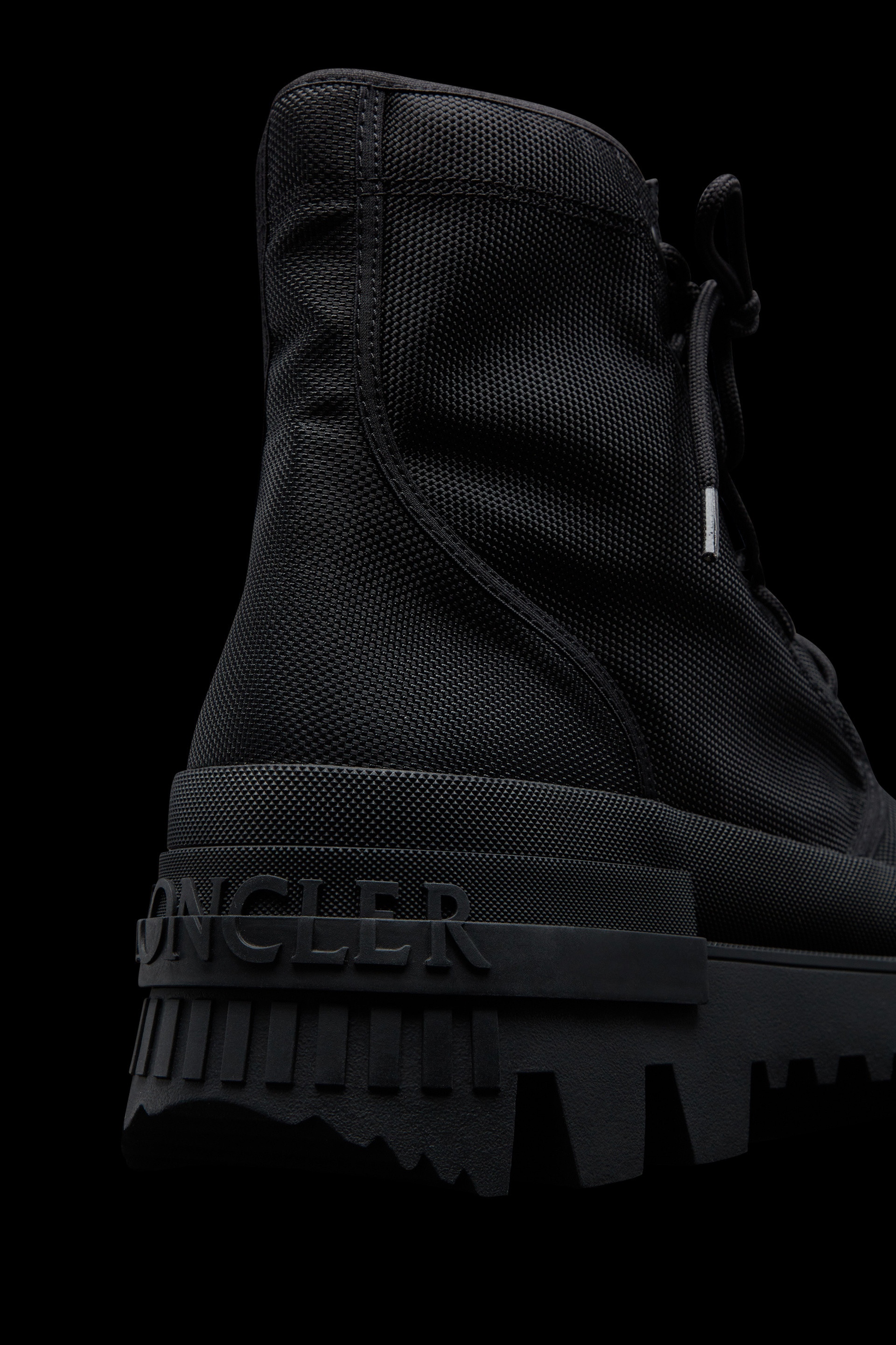HYKE Desertyx Lace-Up Boots - 4