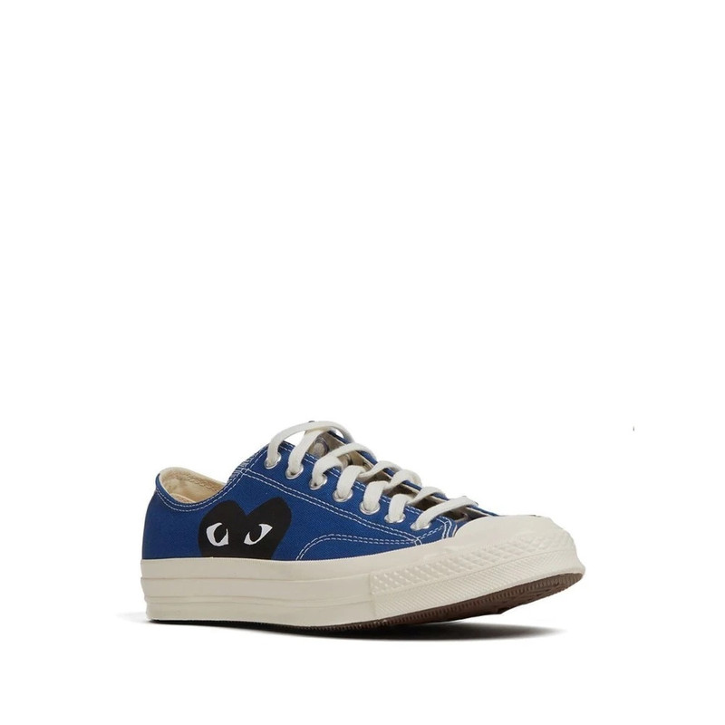 Comme Des Garçons BLUE CT20 LOW TOP SNEAKERS WITH BIG HEART DESIGN outlook