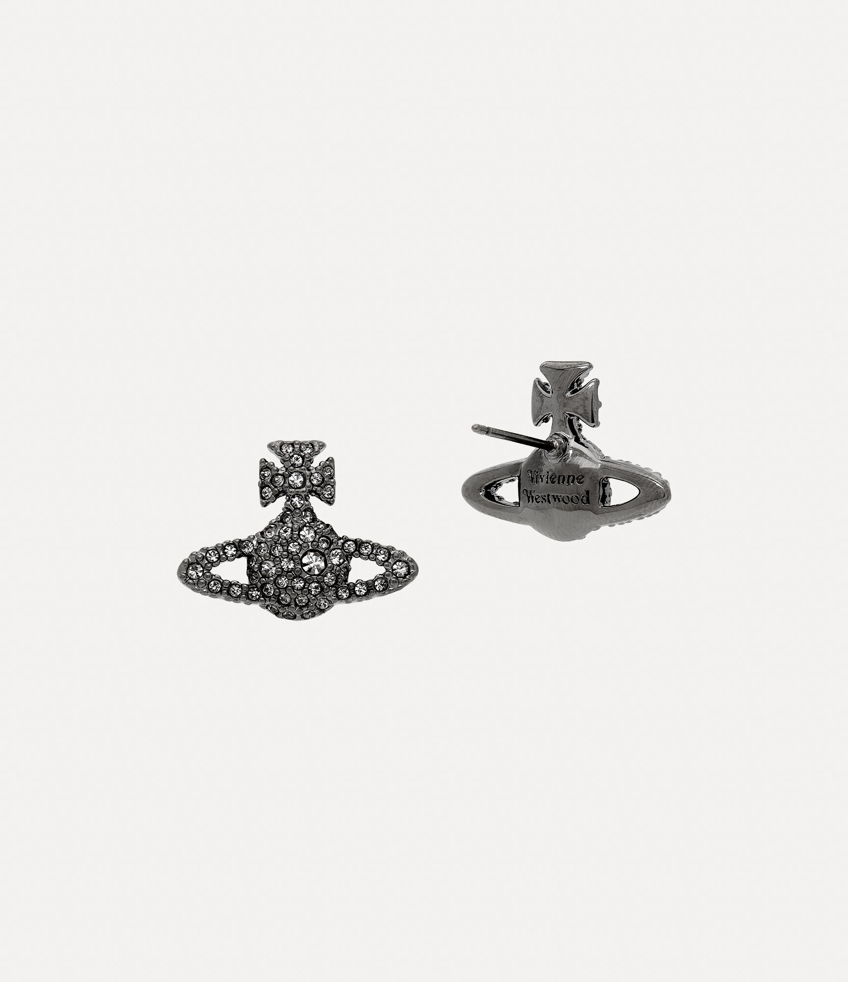 MAN. GRACE BAS RELIEF SINGLE STUD - 2