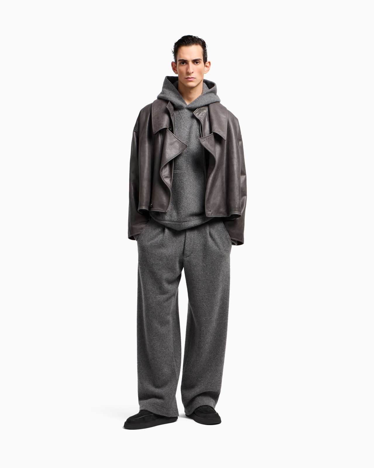 SINGLE-PLEAT TROUSERS IN CASHMERE FLEECE - 2