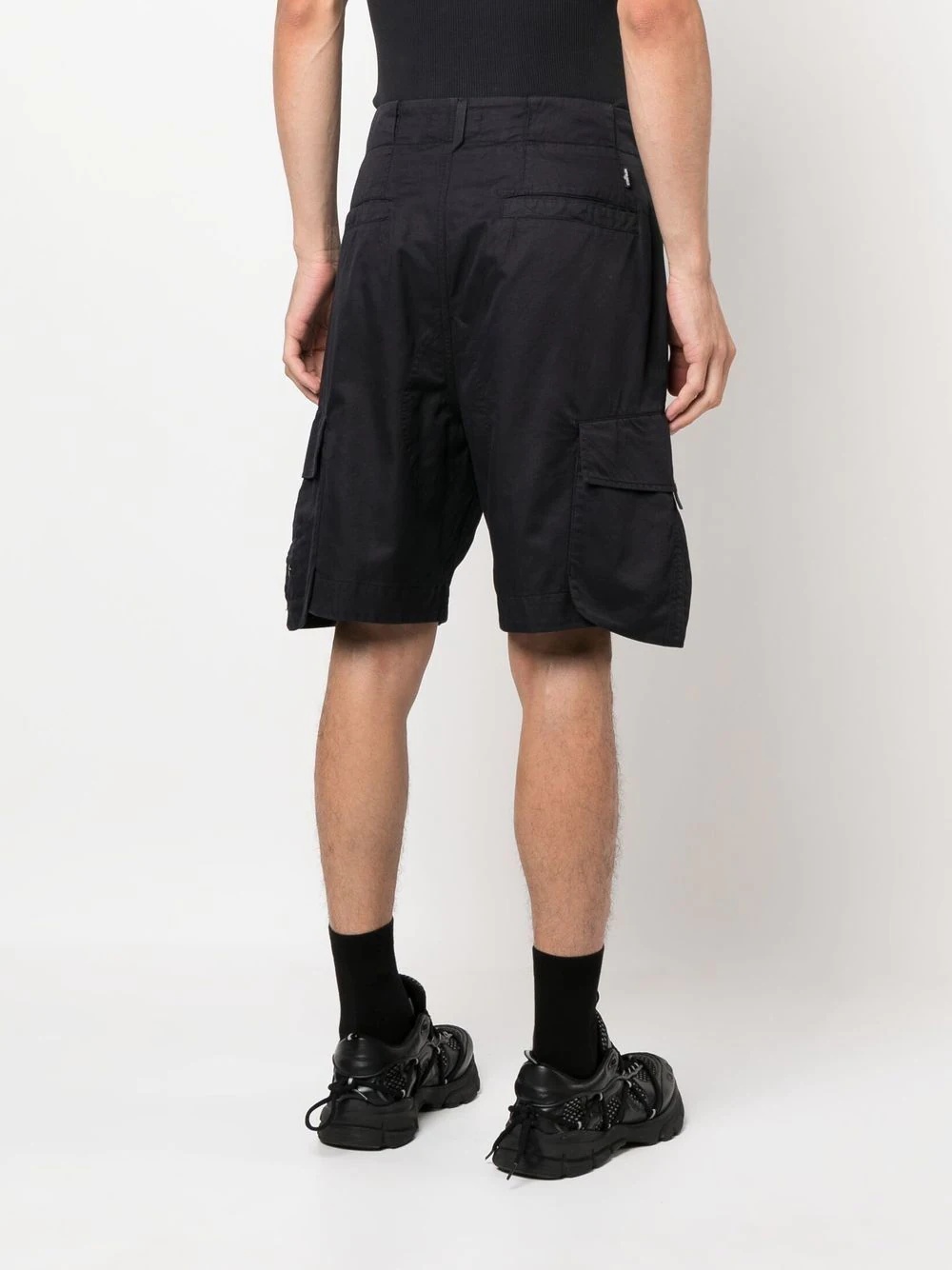 knee-length cargo shorts - 4