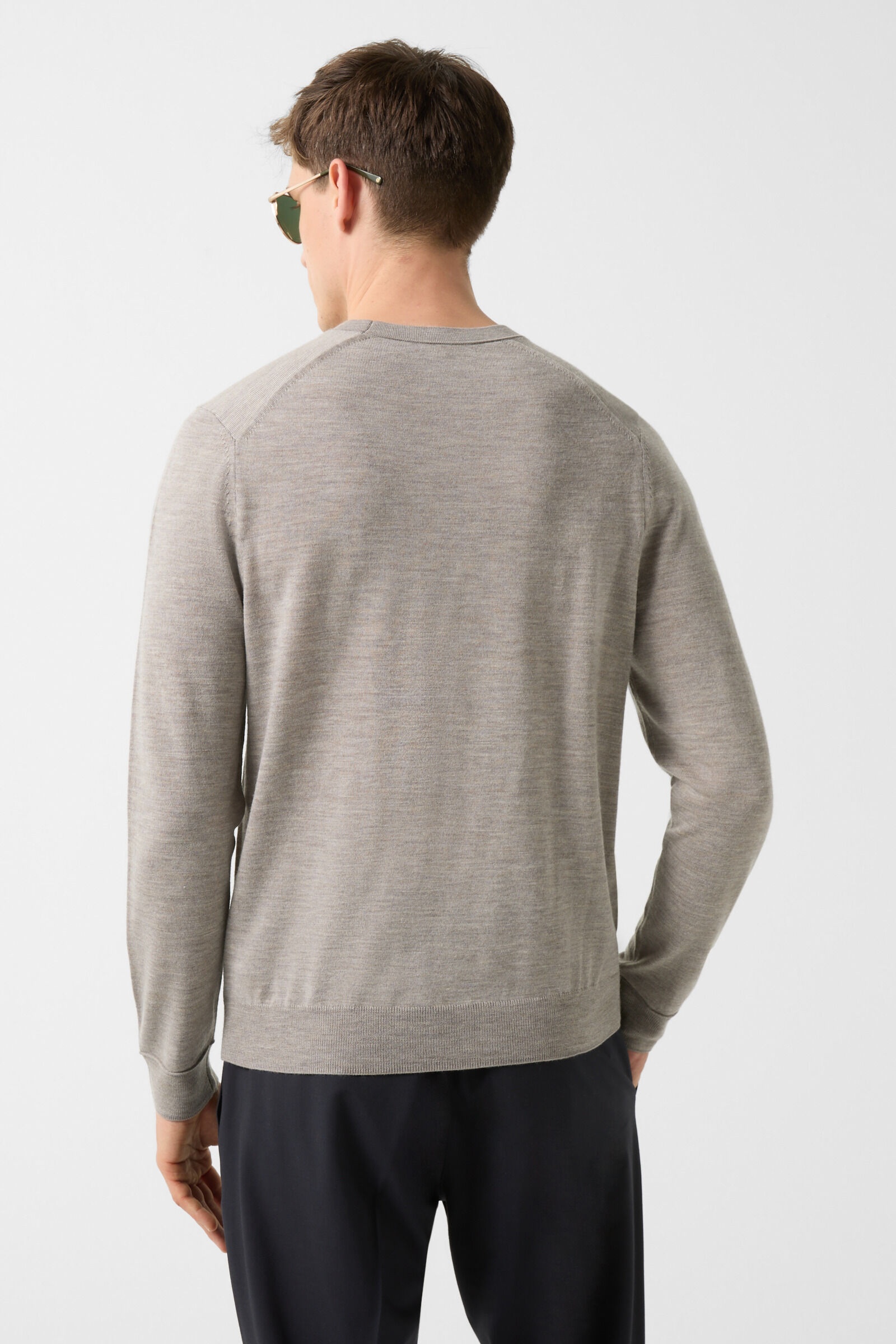 Ole sweater in Beige - 3