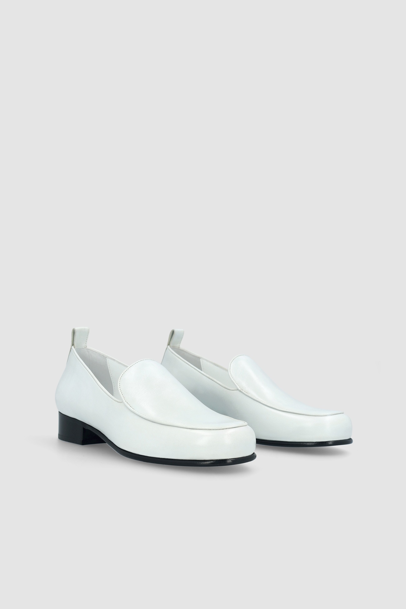 ALFRED BURRATA CREASED CALF LEATHER LOAFER - 2
