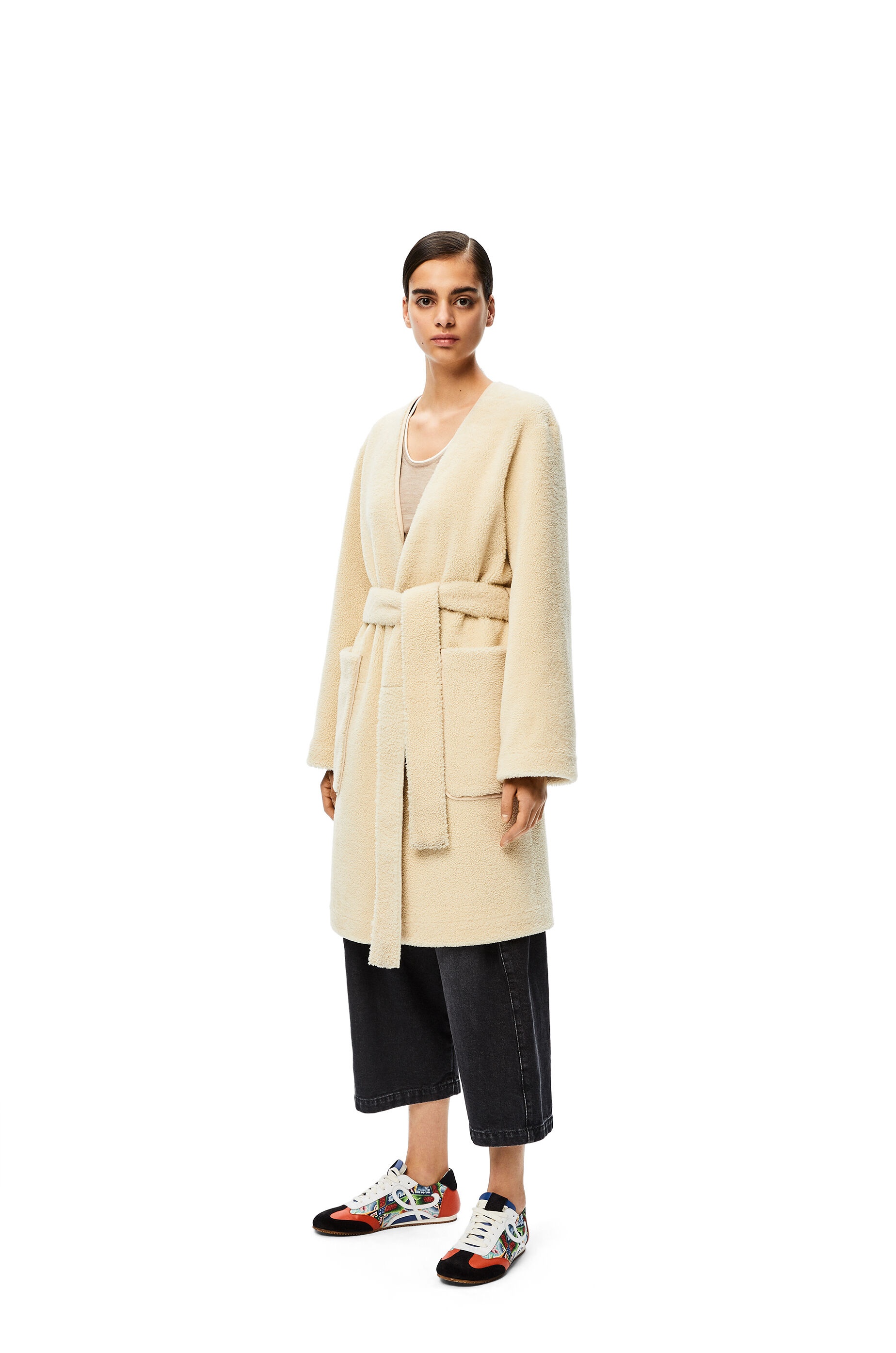 Collarless wrap coat in shearling - 3