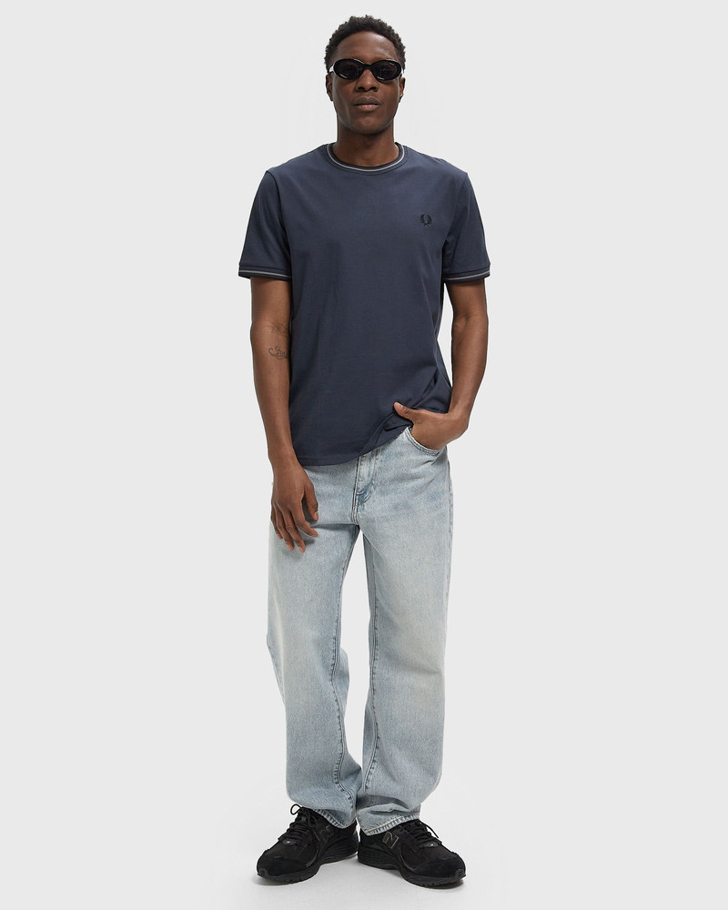 Fred Perry TWIN TIPPED T-SHIRT outlook