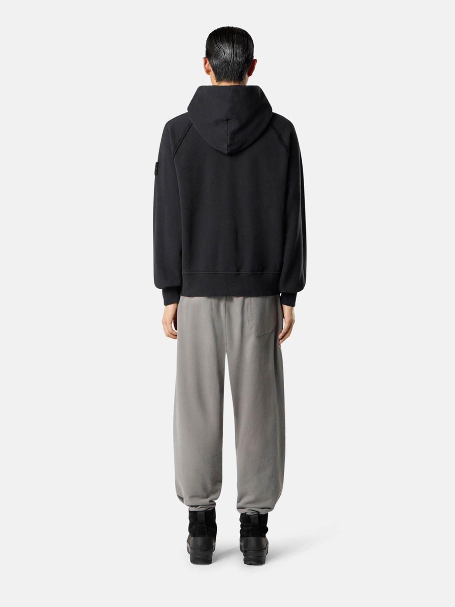 SUDADERA CON CAPUCHA - 3