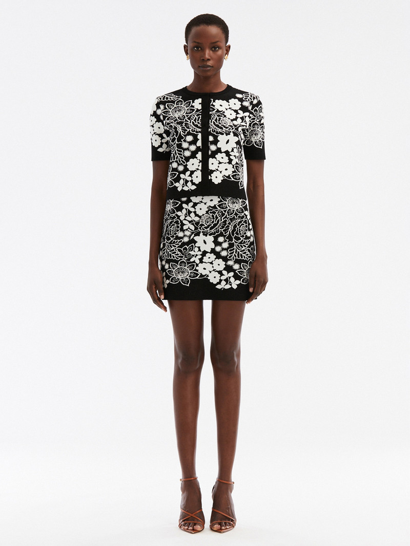 Oscar de la Renta MIXED BOTANICAL JACQUARD CARDIGAN outlook