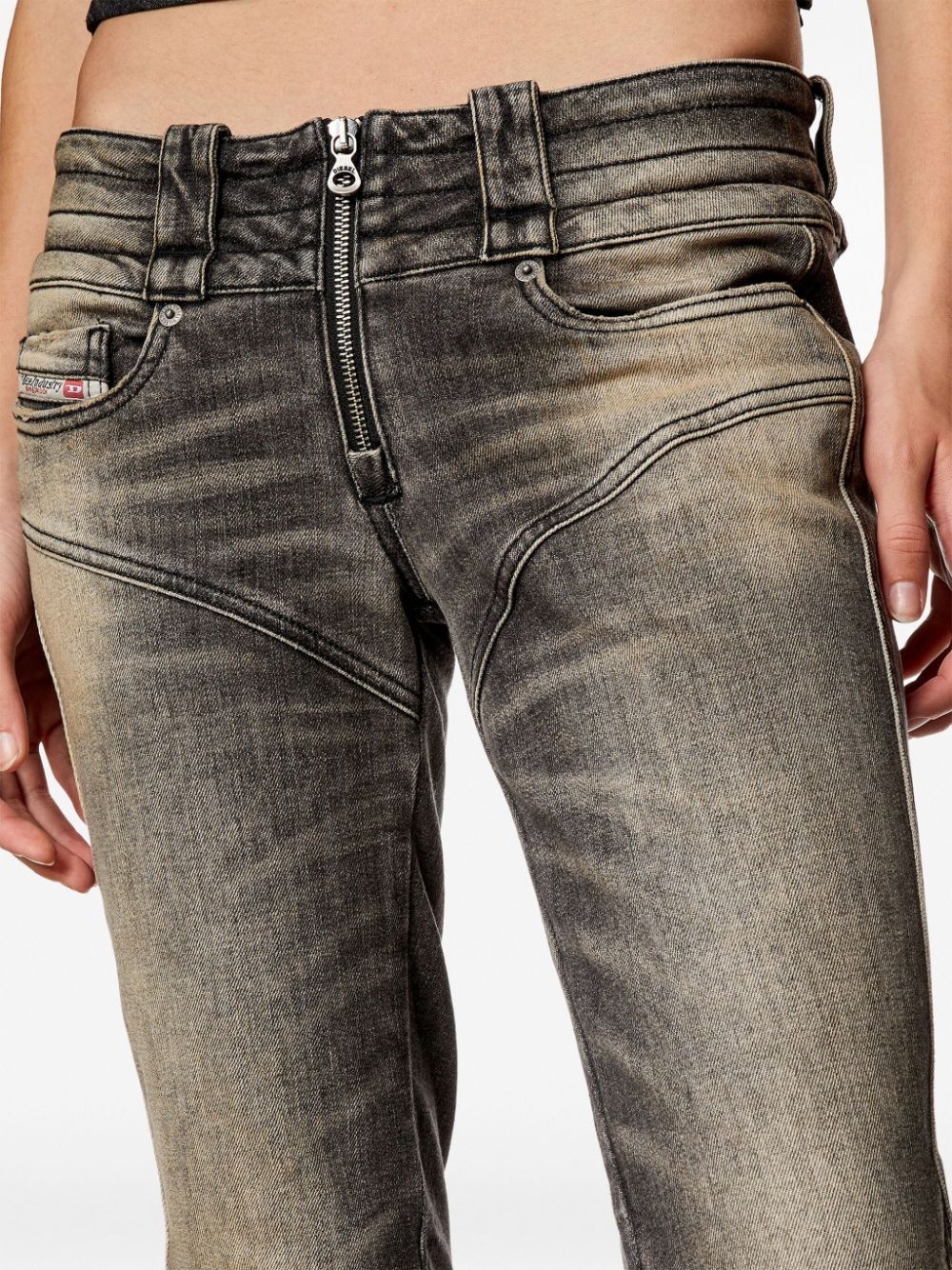 Belthy low-rise bootcut jeans - 5
