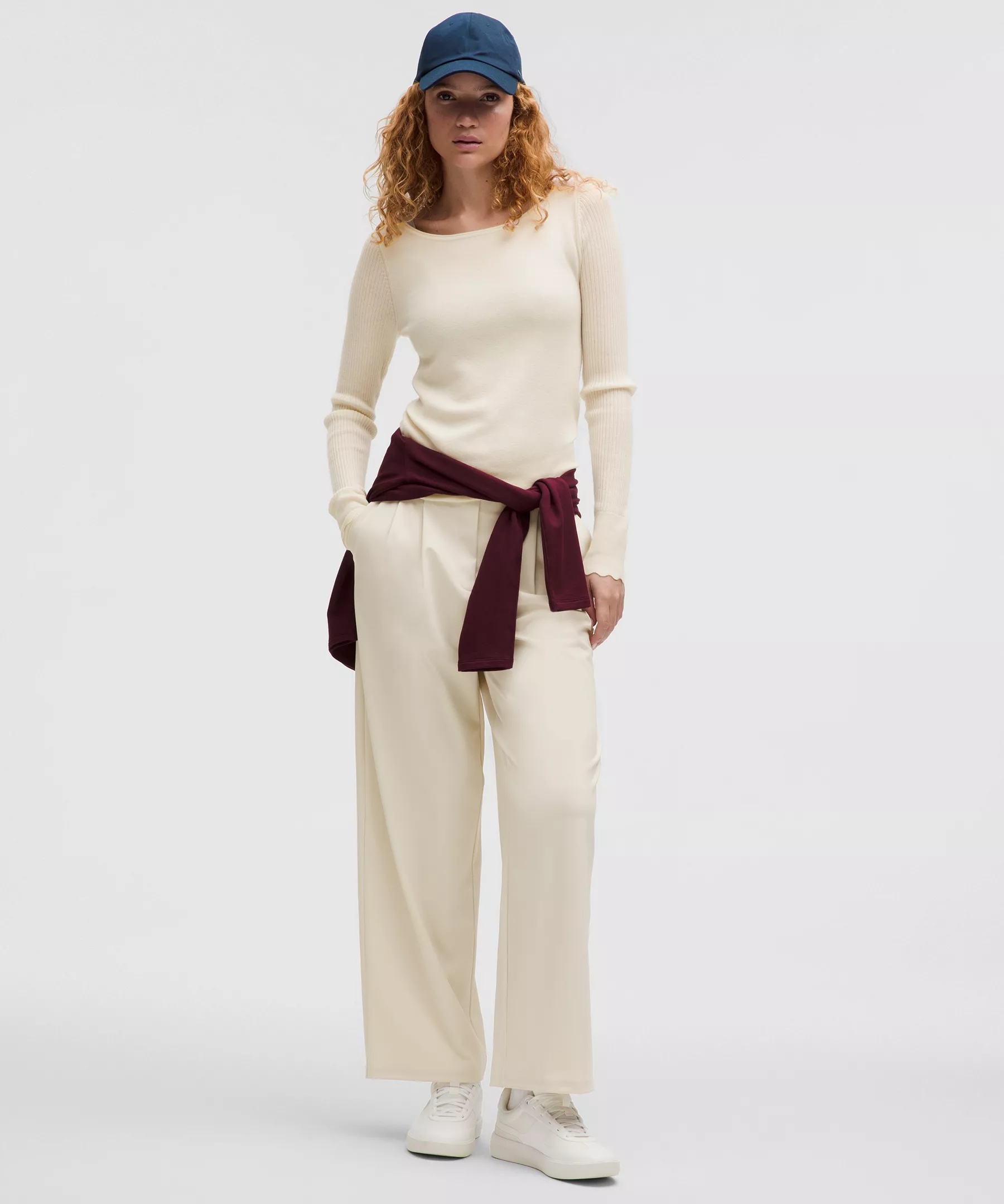 Cashmere Scalloped Cuff Crewneck - 2
