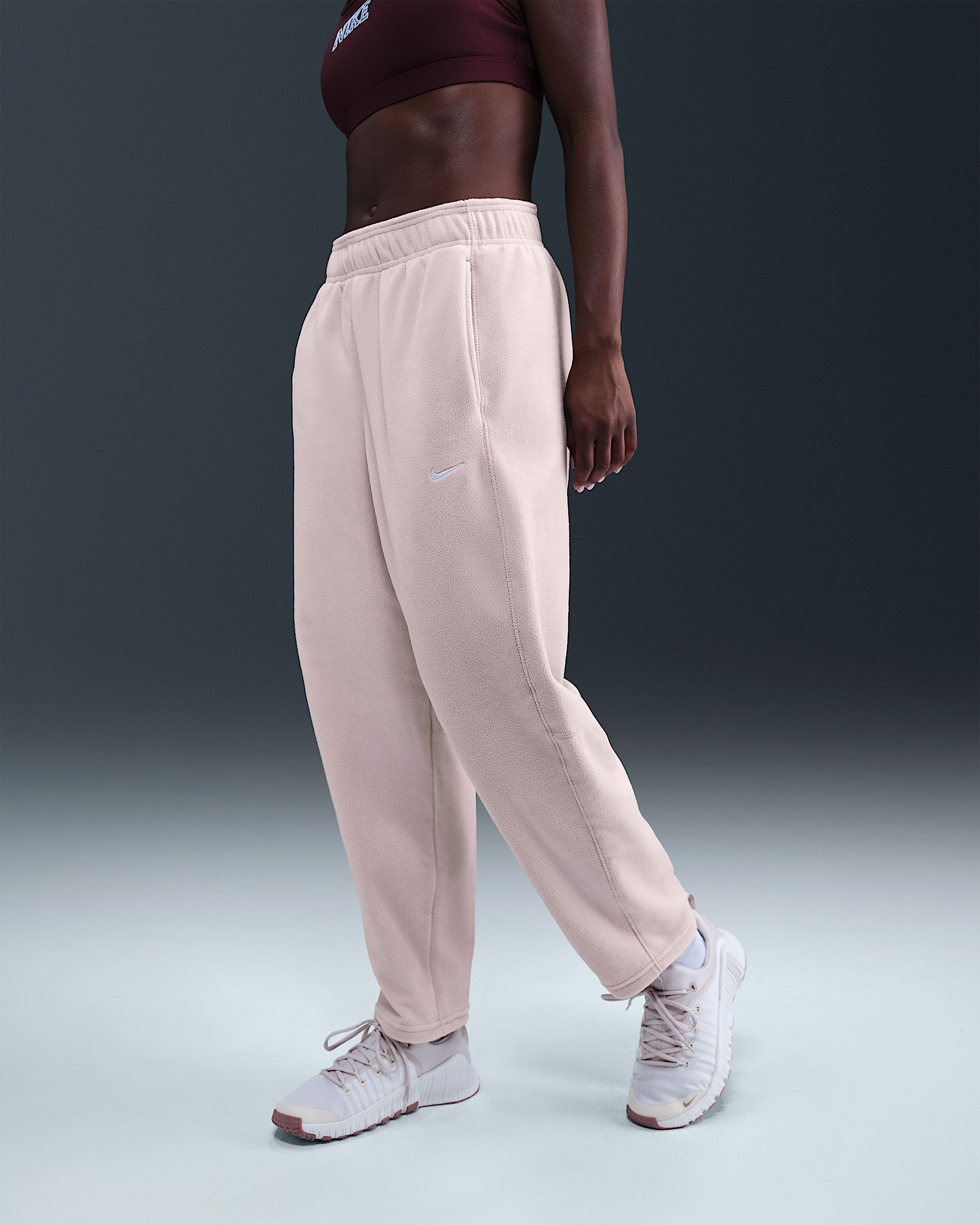 Nike One Women's Therma-FIT Mid-Rise Fleece Pants - 2