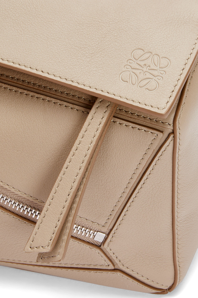 Small Puzzle bumbag in classic calfskin 6