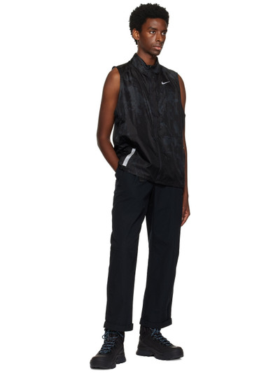 Nike Black Packable Repel Vest outlook