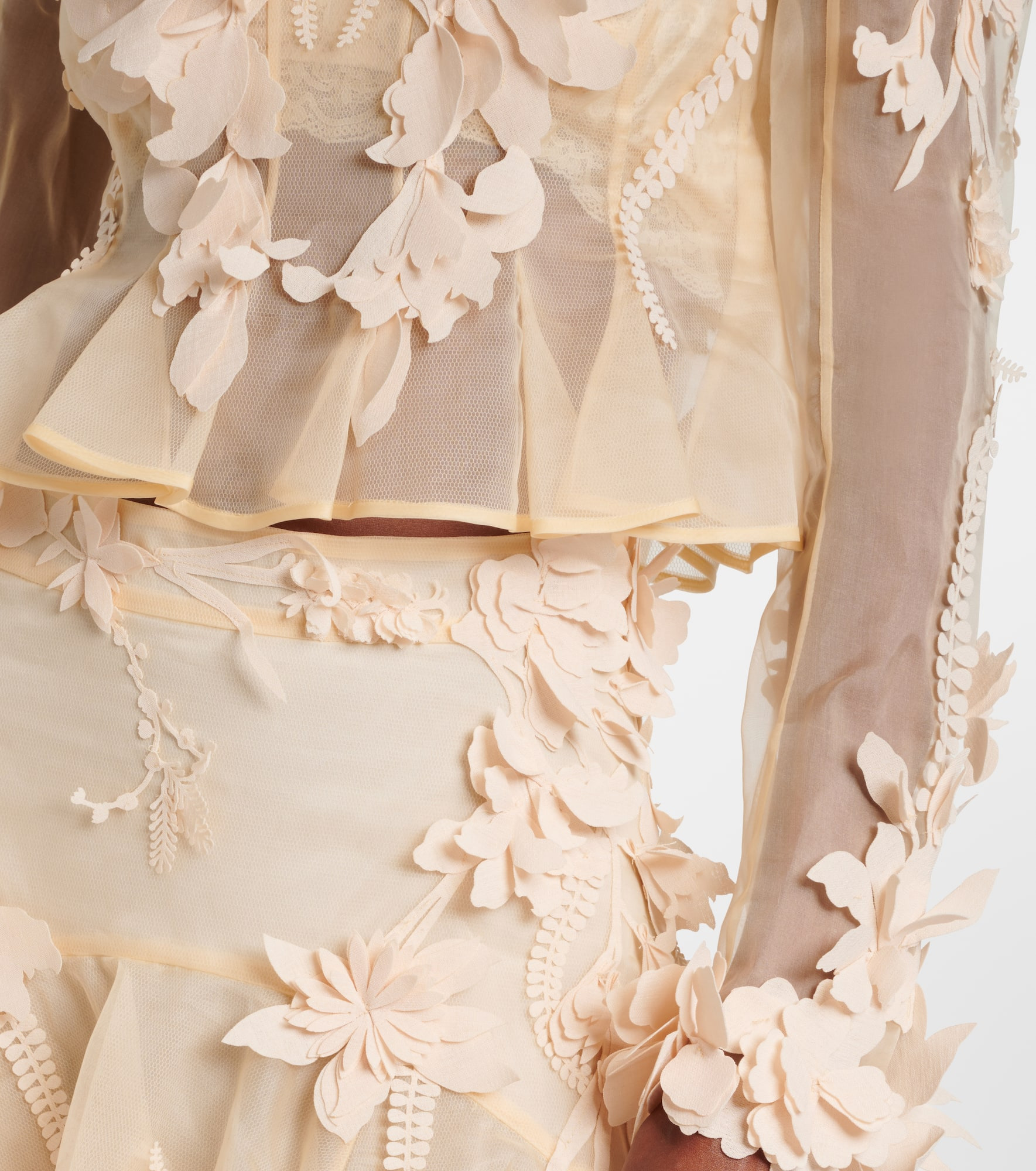 Hypnotic floral-appliqué silk blouse - 5