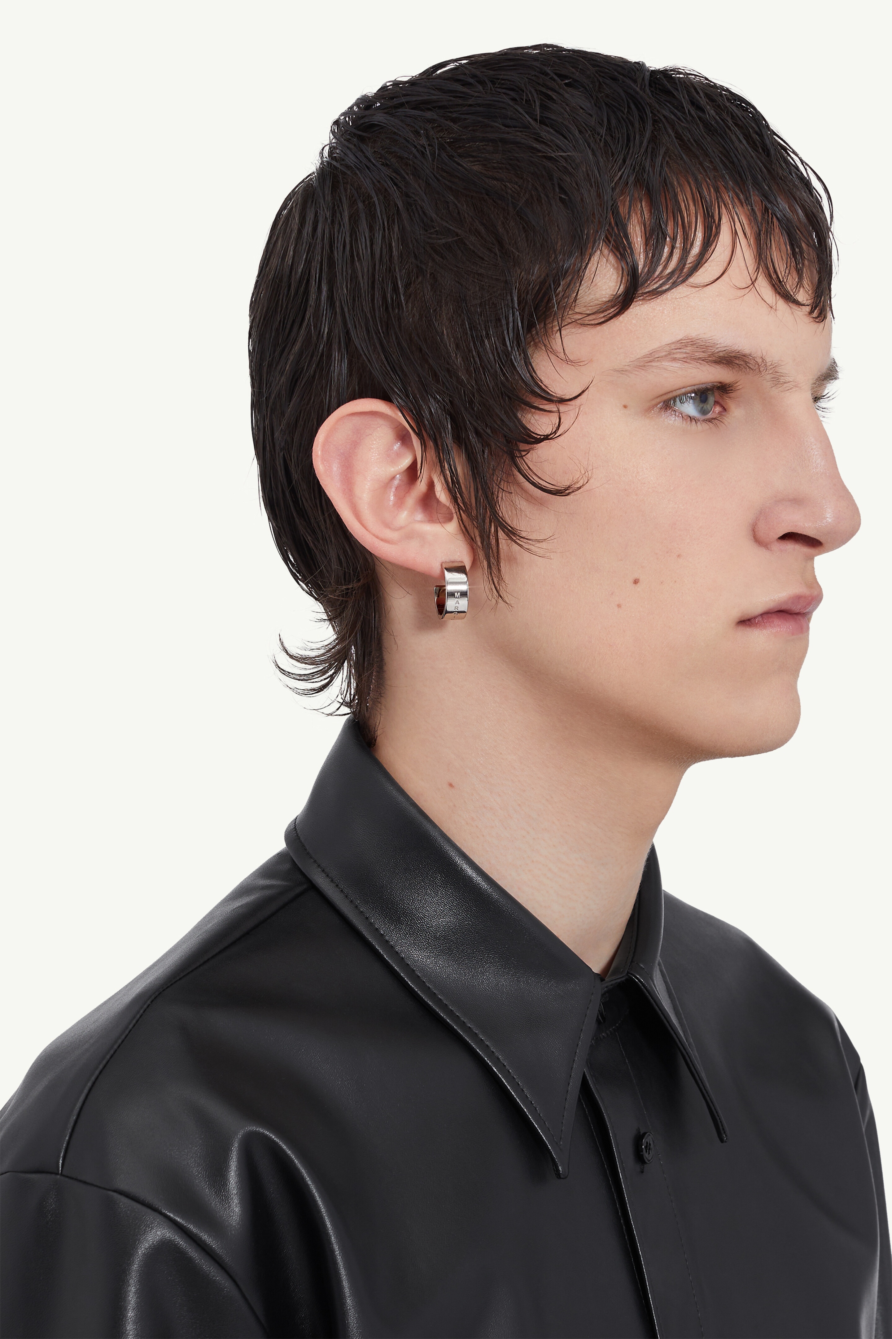 Minimal logo earrings - 6