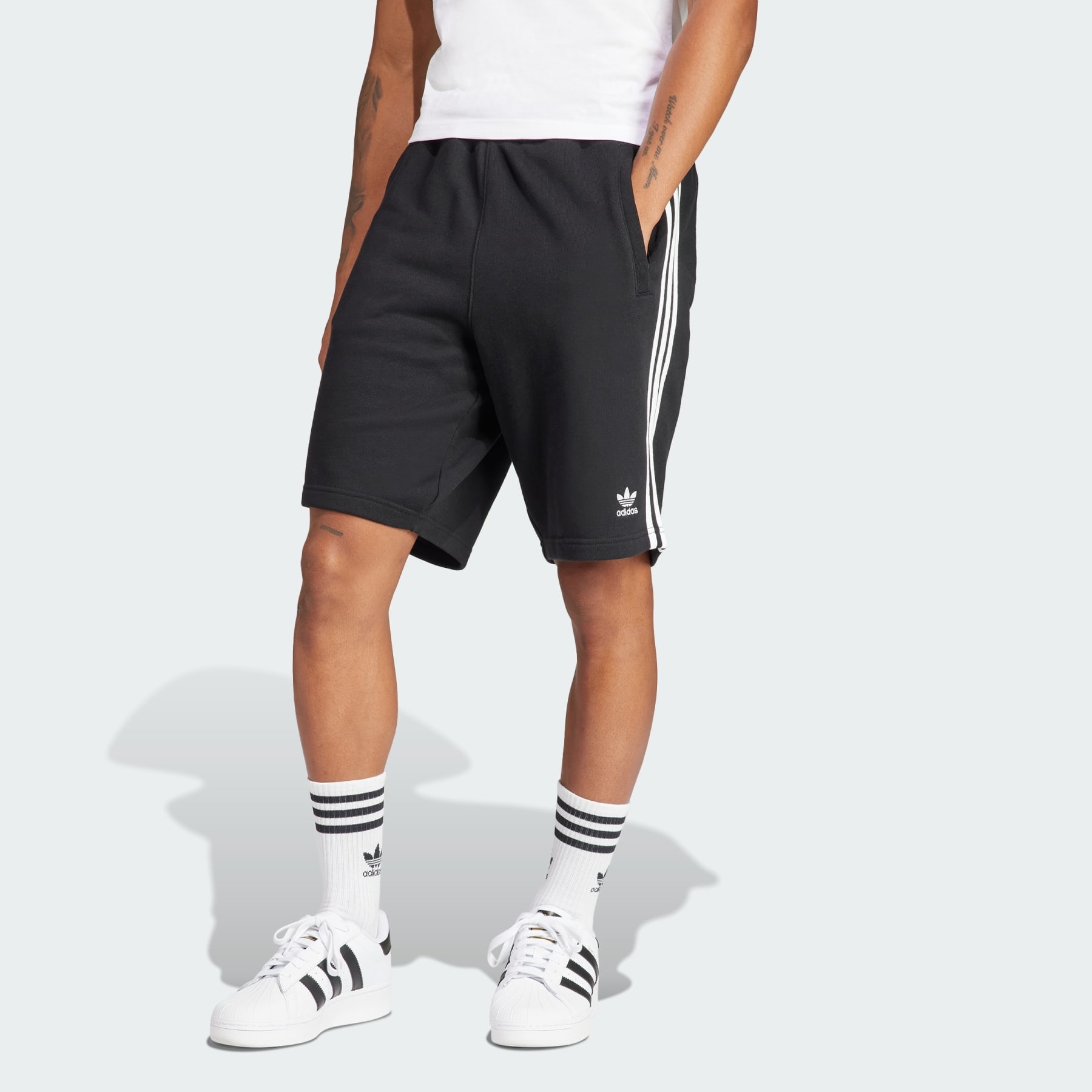 Adicolor 3-Stripes Shorts - 2
