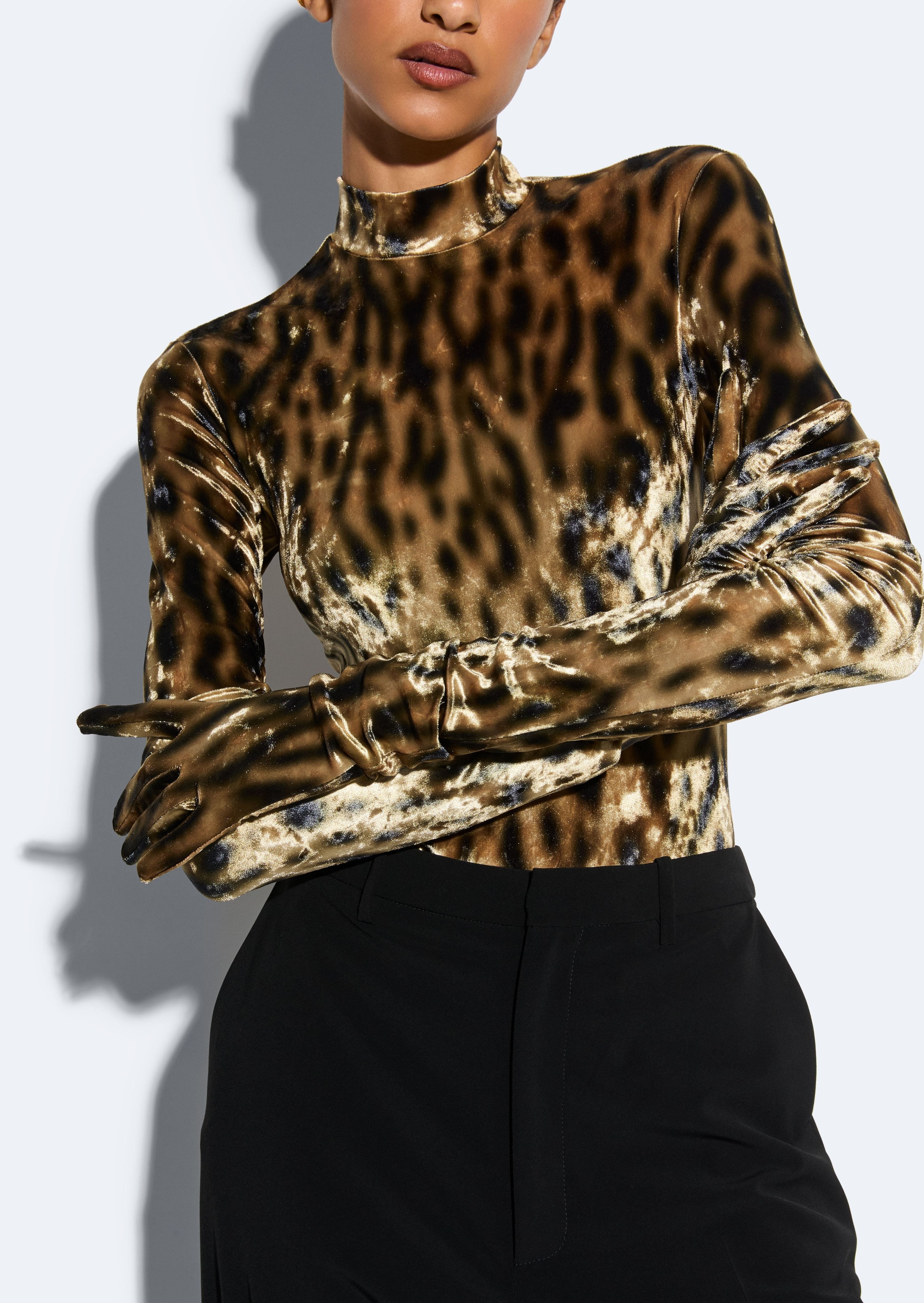 Velvet Leopard Gloves - 1
