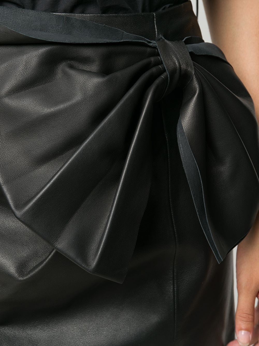 lambskin bow detail mini skirt - 5