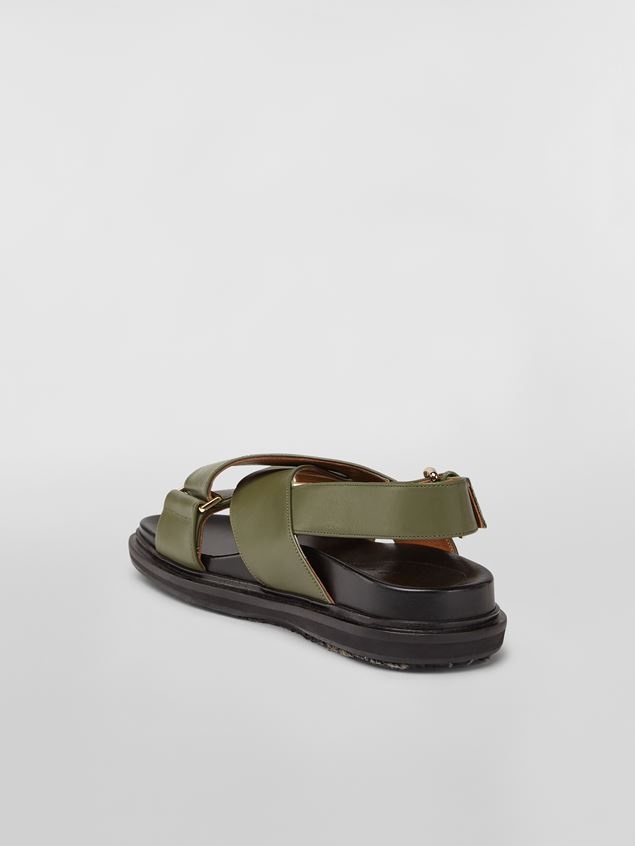 GREEN CALFSKIN CRISS-CROSS FUSSBETT - 3