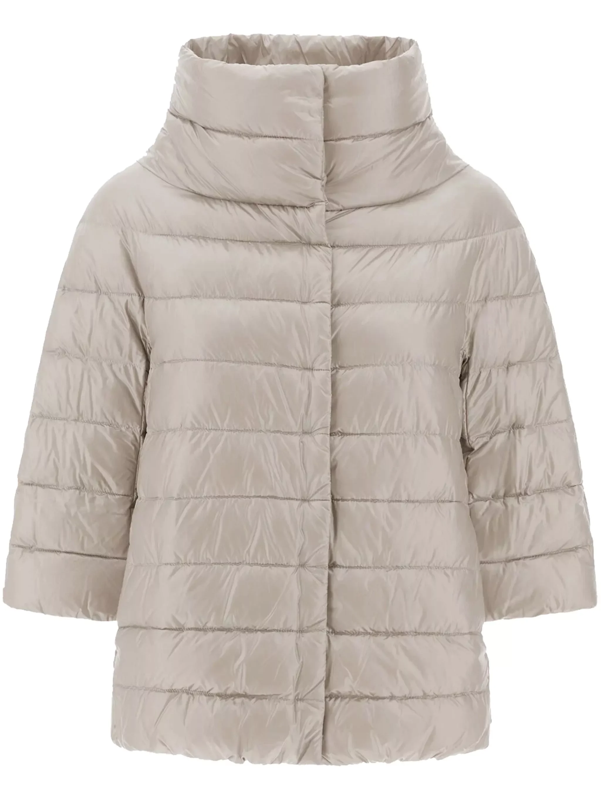 Aminta Cape - 1