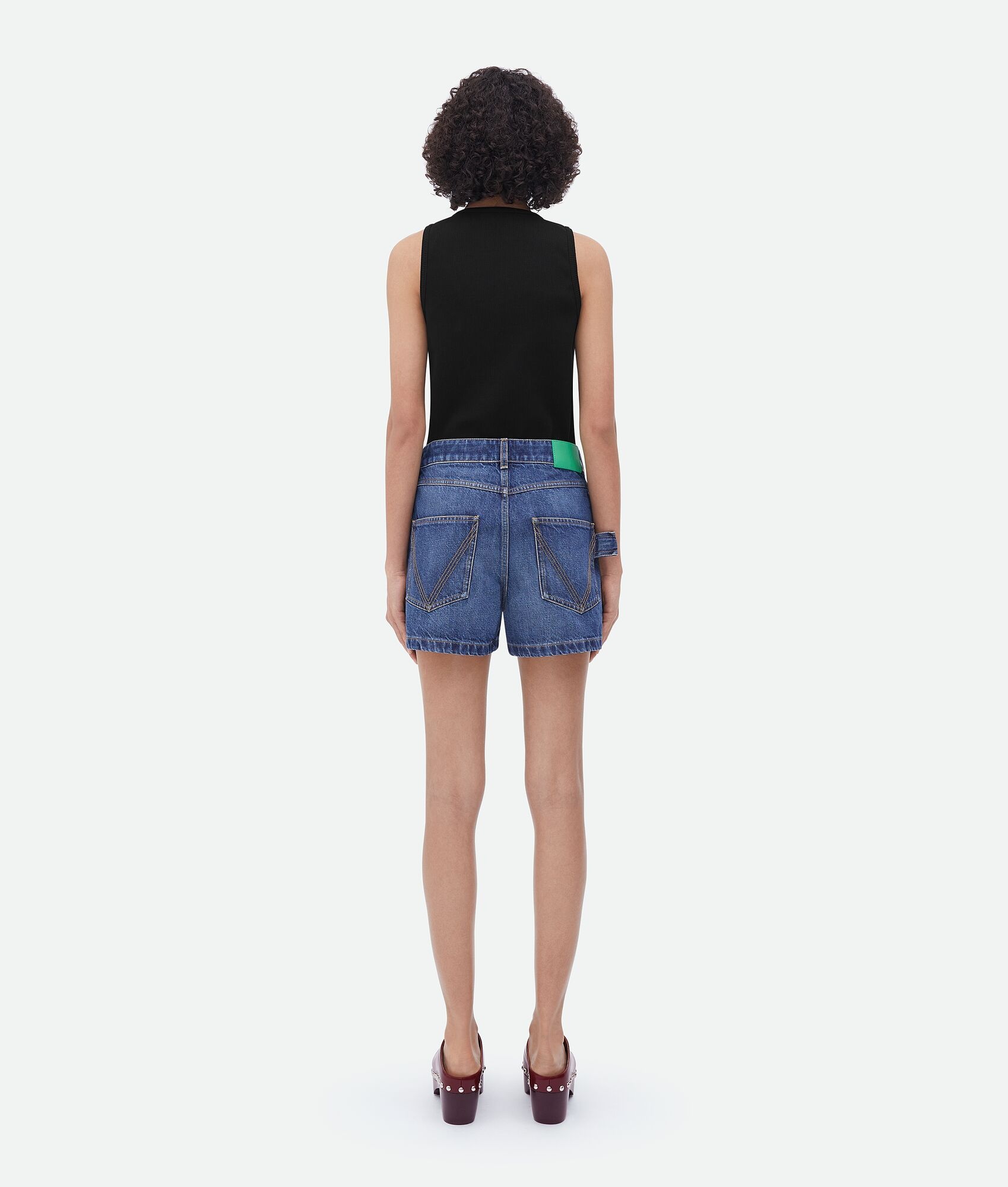 medium washed denim shorts - 3
