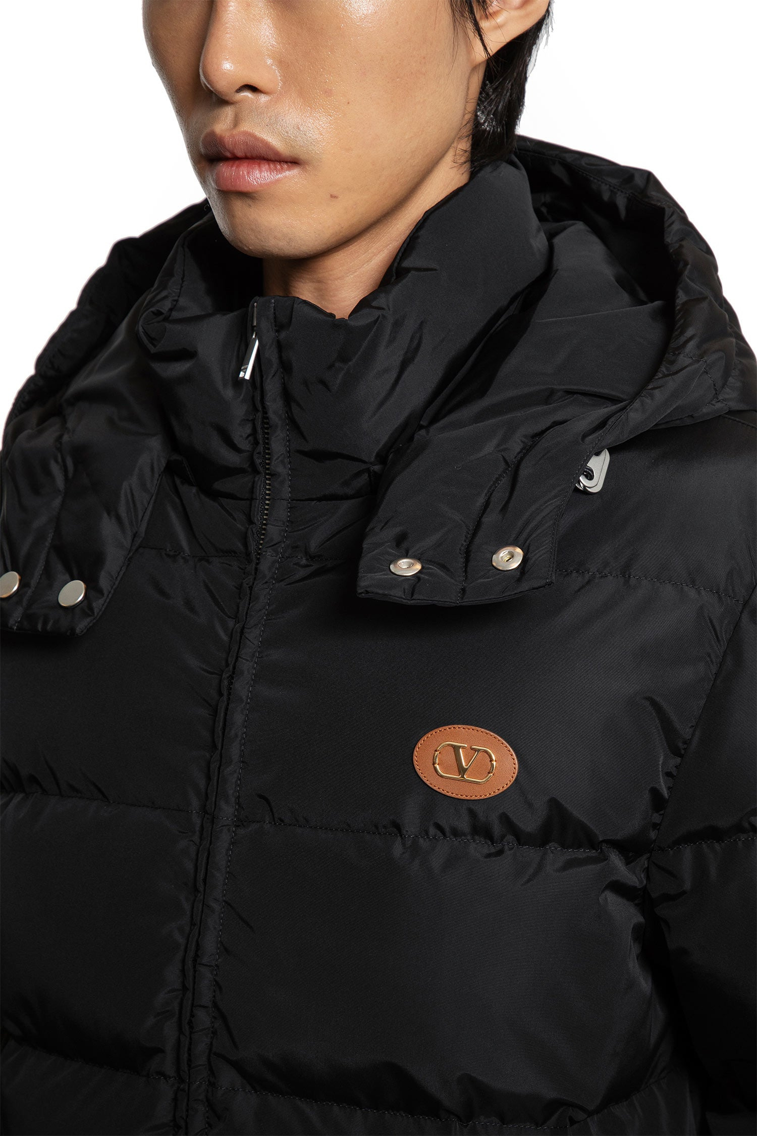 Vlogo-Nylon-Down-Jacket - 4